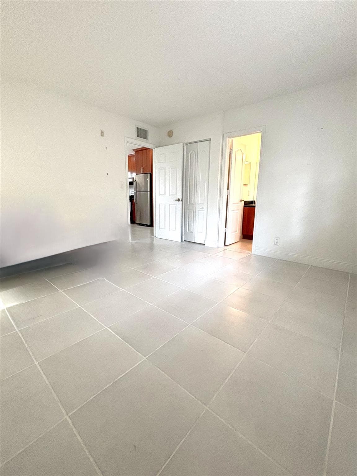 4071 N Dixie Highway 19, Oakland Park, FL 33334 — photo 5 of 9