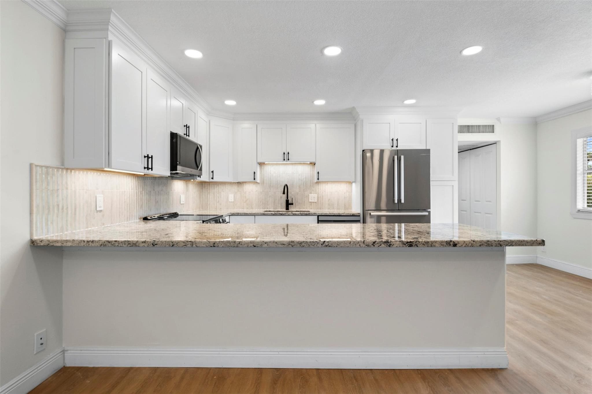 123 Seville Way 123, Delray Beach, FL 33446 — photo 5 of 27