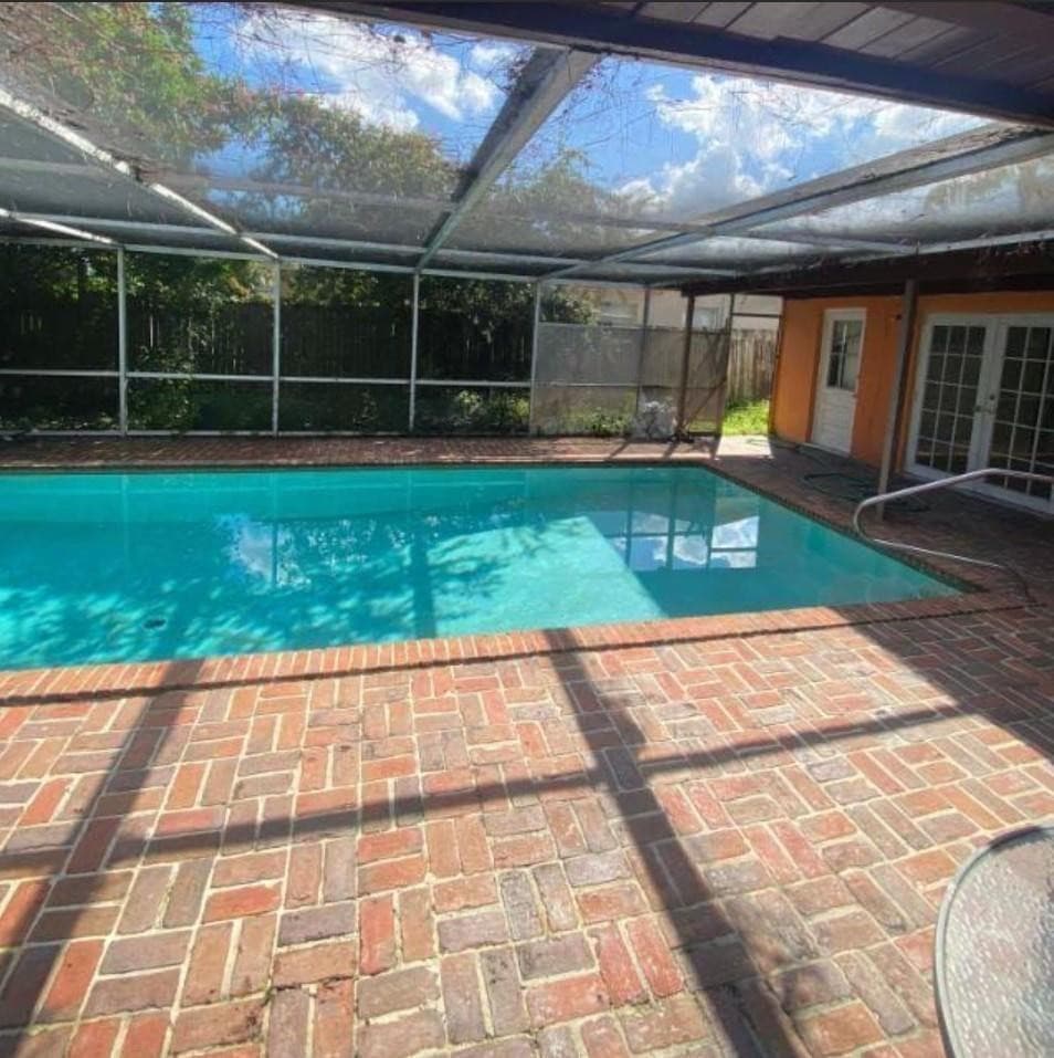 Single Family Residence in Hollywood — photo 25 of 26