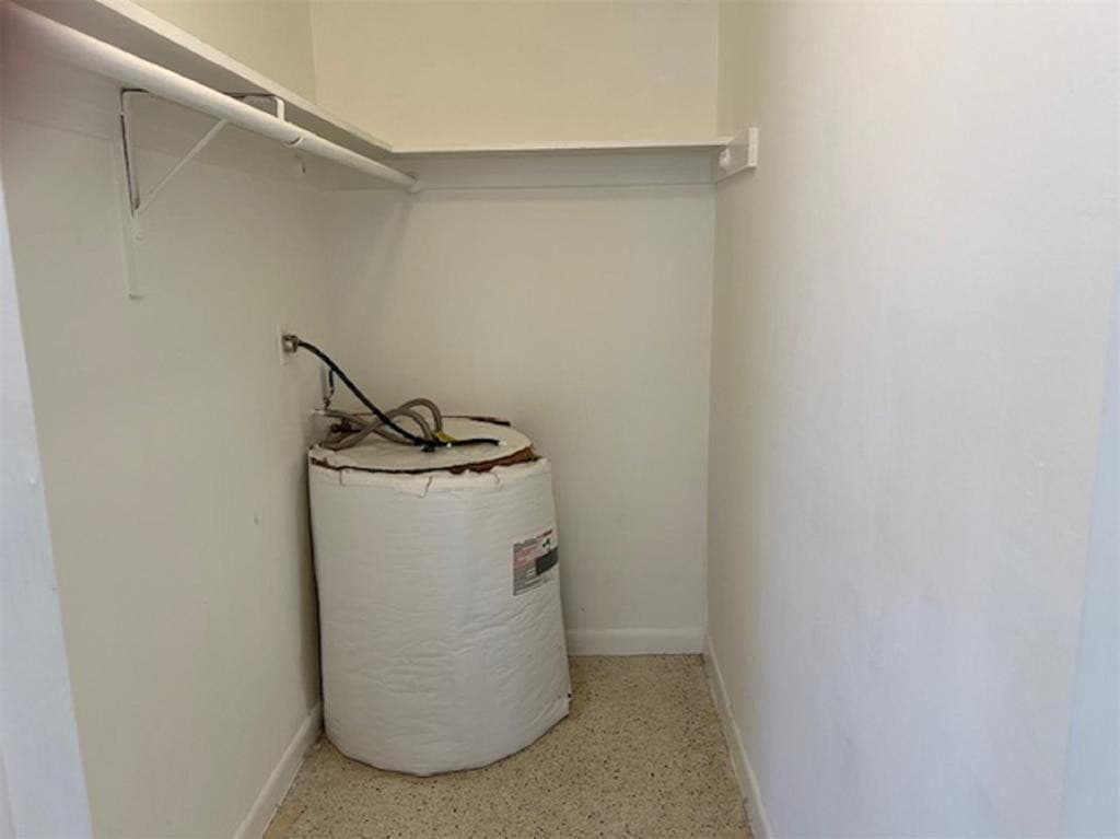 270 NE 40th Street 26, Oakland Park, FL 33334 — photo 11 of 11