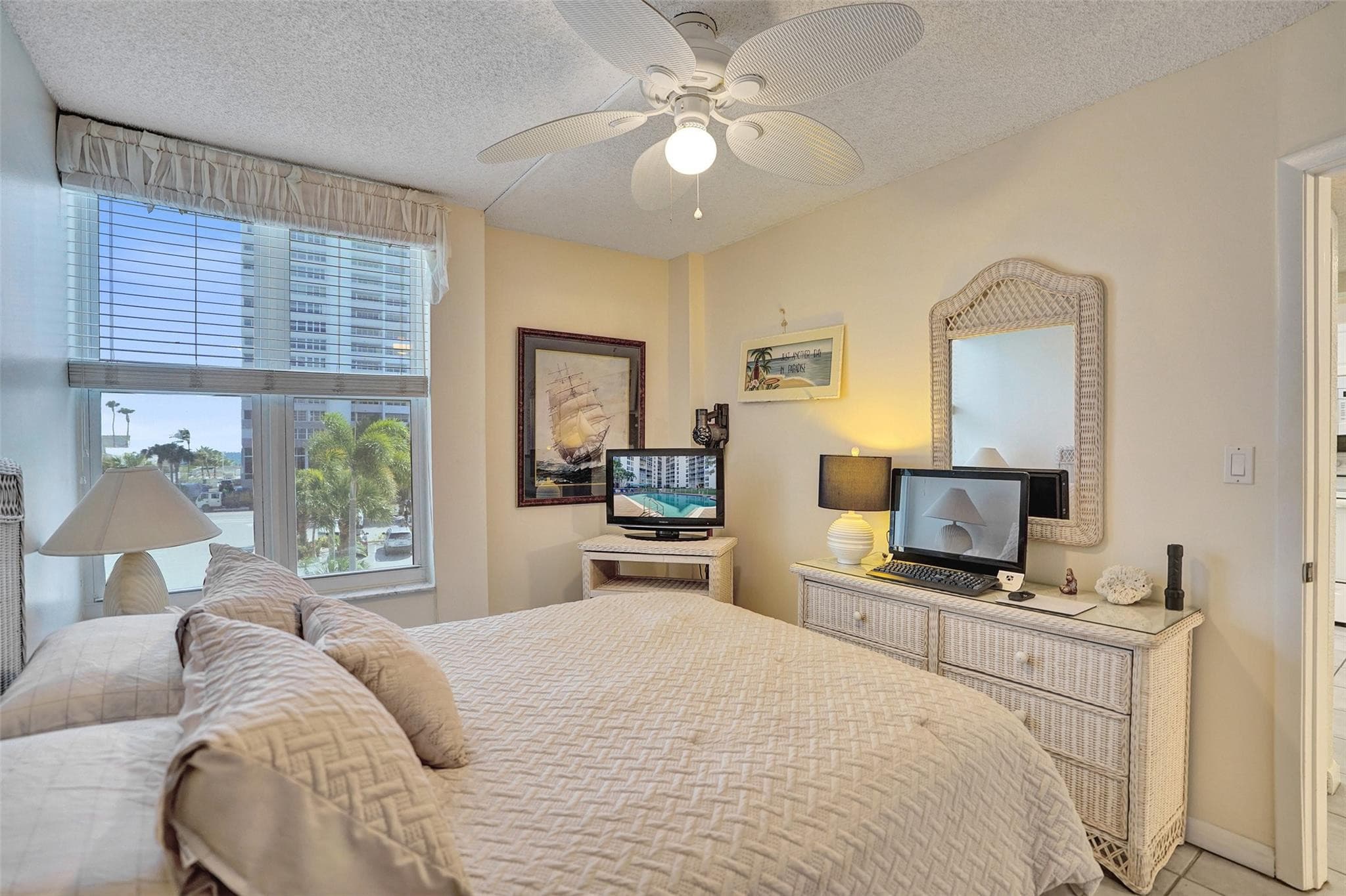 1391 S Ocean Boulevard 309, Pompano Beach, FL 33062 — photo 17 of 52