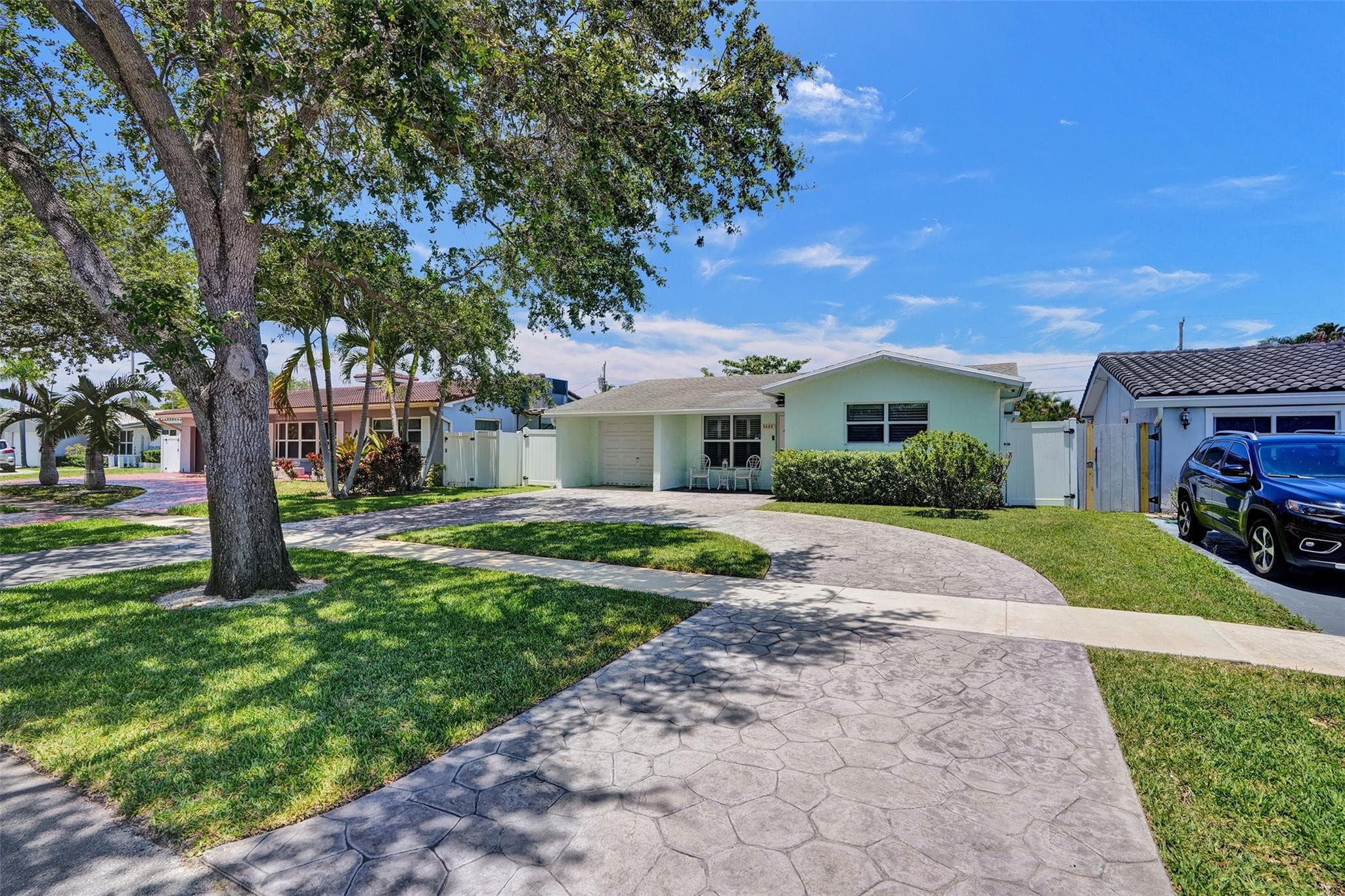 5409 Madison Street, Hollywood, FL 33021 — photo 1 of 49