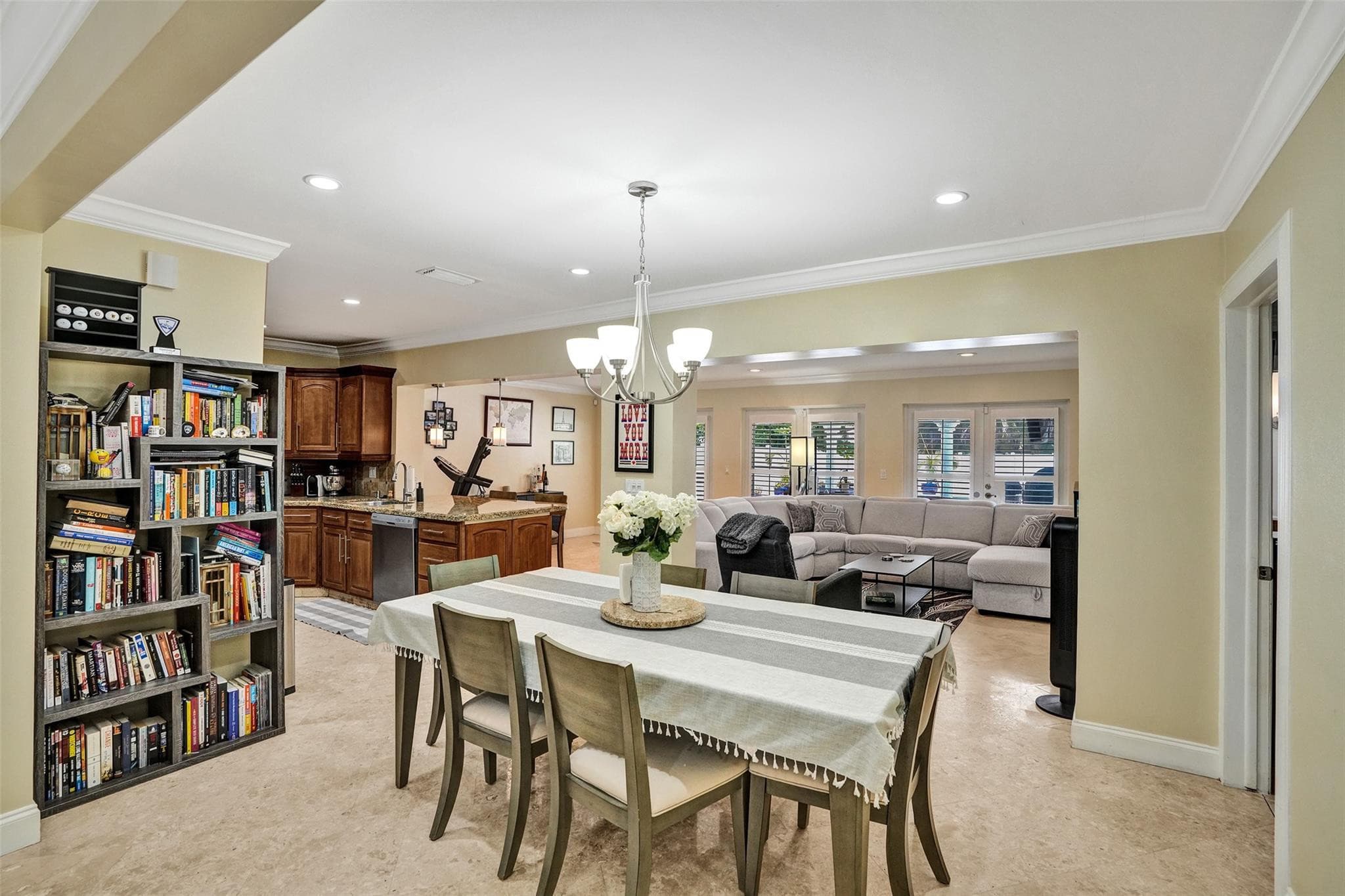 5409 Madison Street, Hollywood, FL 33021 — photo 10 of 49