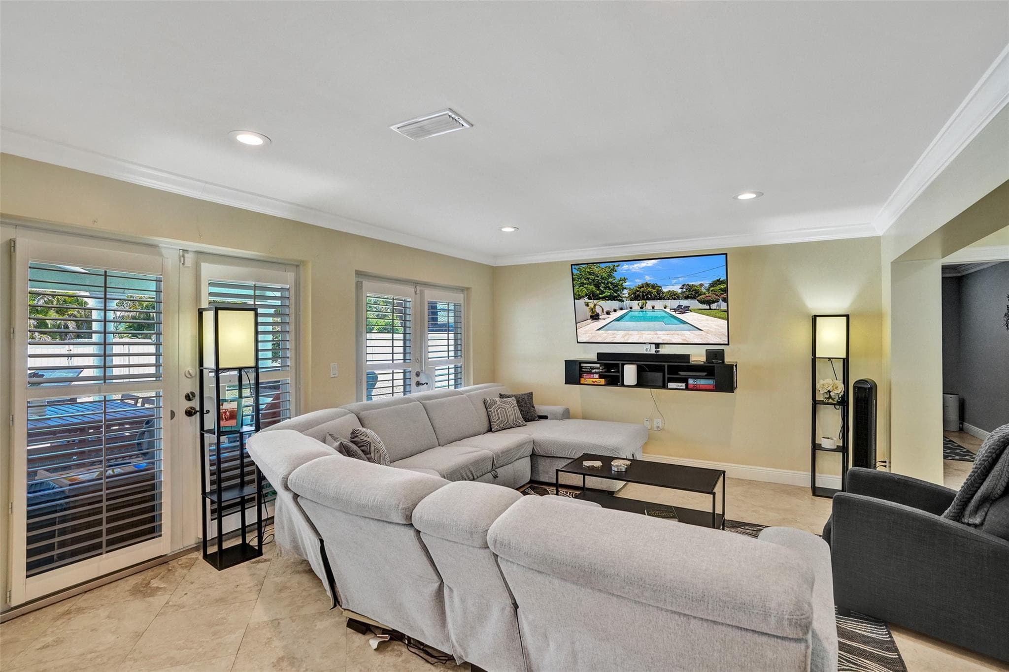 5409 Madison Street, Hollywood, FL 33021 — photo 21 of 49