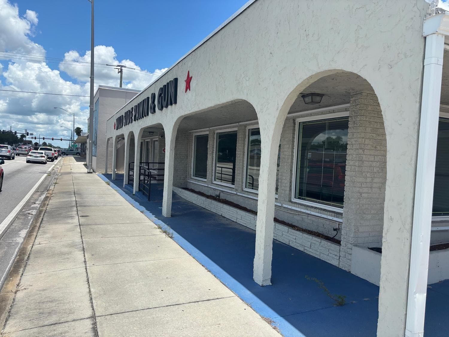 119 S Parrott Avenue, Okeechobee, FL 34974 — photo 1 of 9