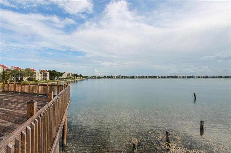 109 Lake Emerald Drive 110, Oakland Park, FL 33309 — photo 32 of 42