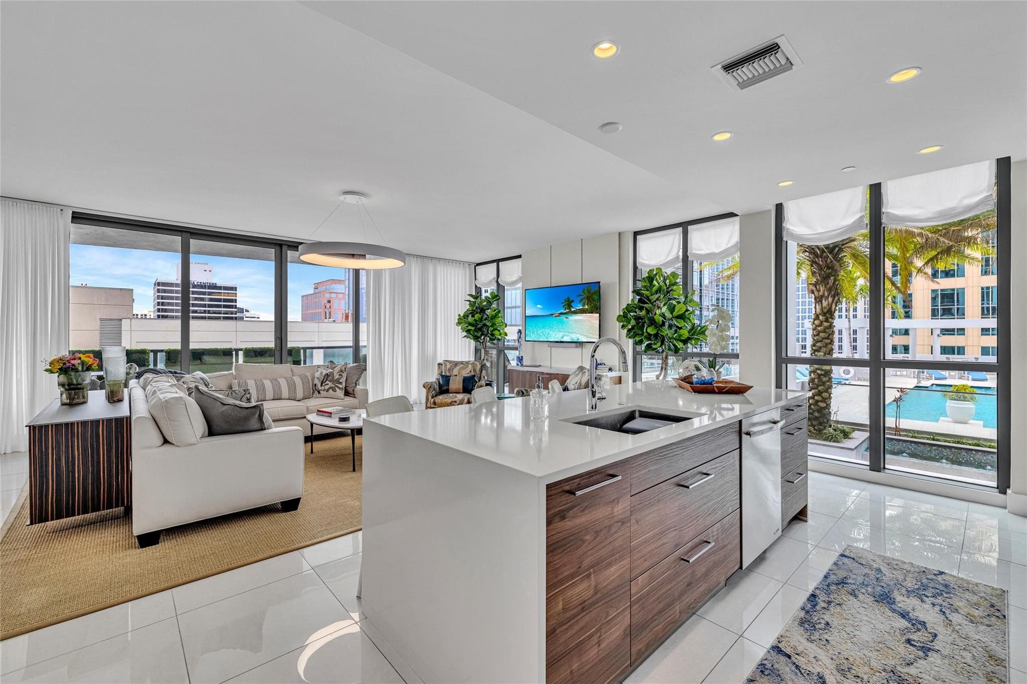 100 E Las Olas Boulevard 1701, Fort Lauderdale, FL 33301 — photo 3 of 48
