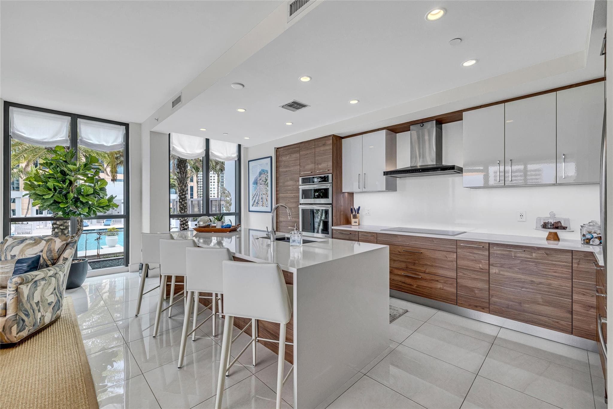 100 E Las Olas Boulevard 1701, Fort Lauderdale, FL 33301 — photo 5 of 48