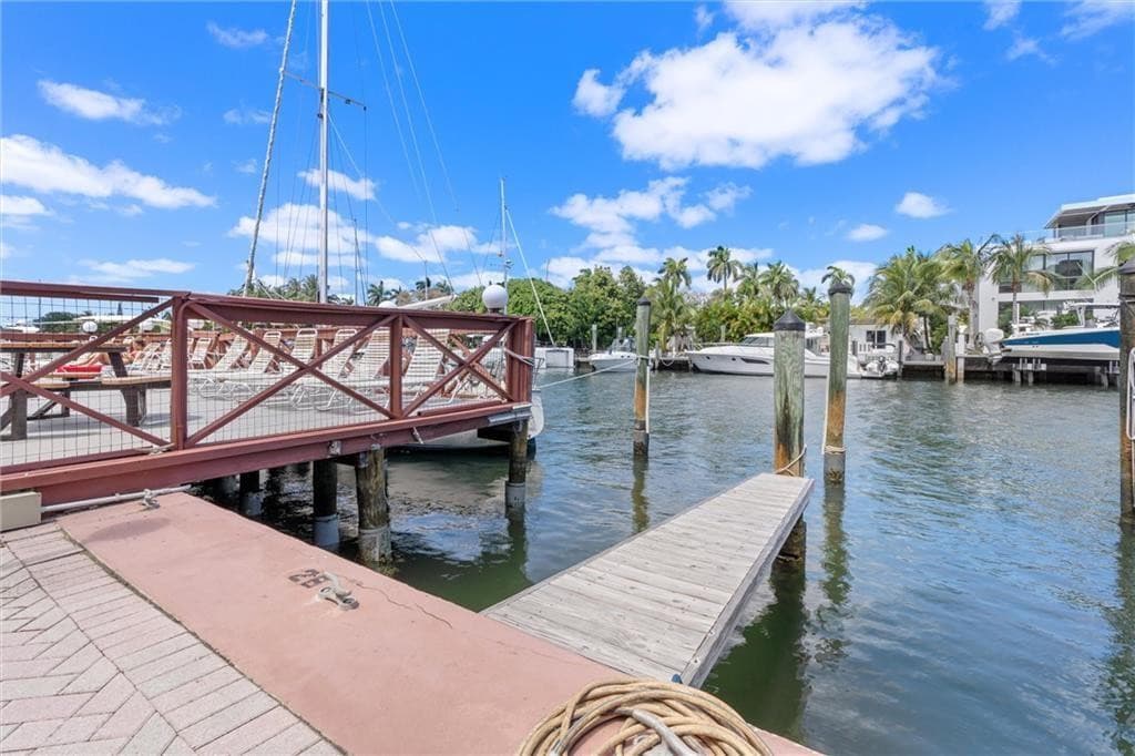 1777 SE 15th Street 404, Fort Lauderdale, FL 33316 — photo 5 of 21