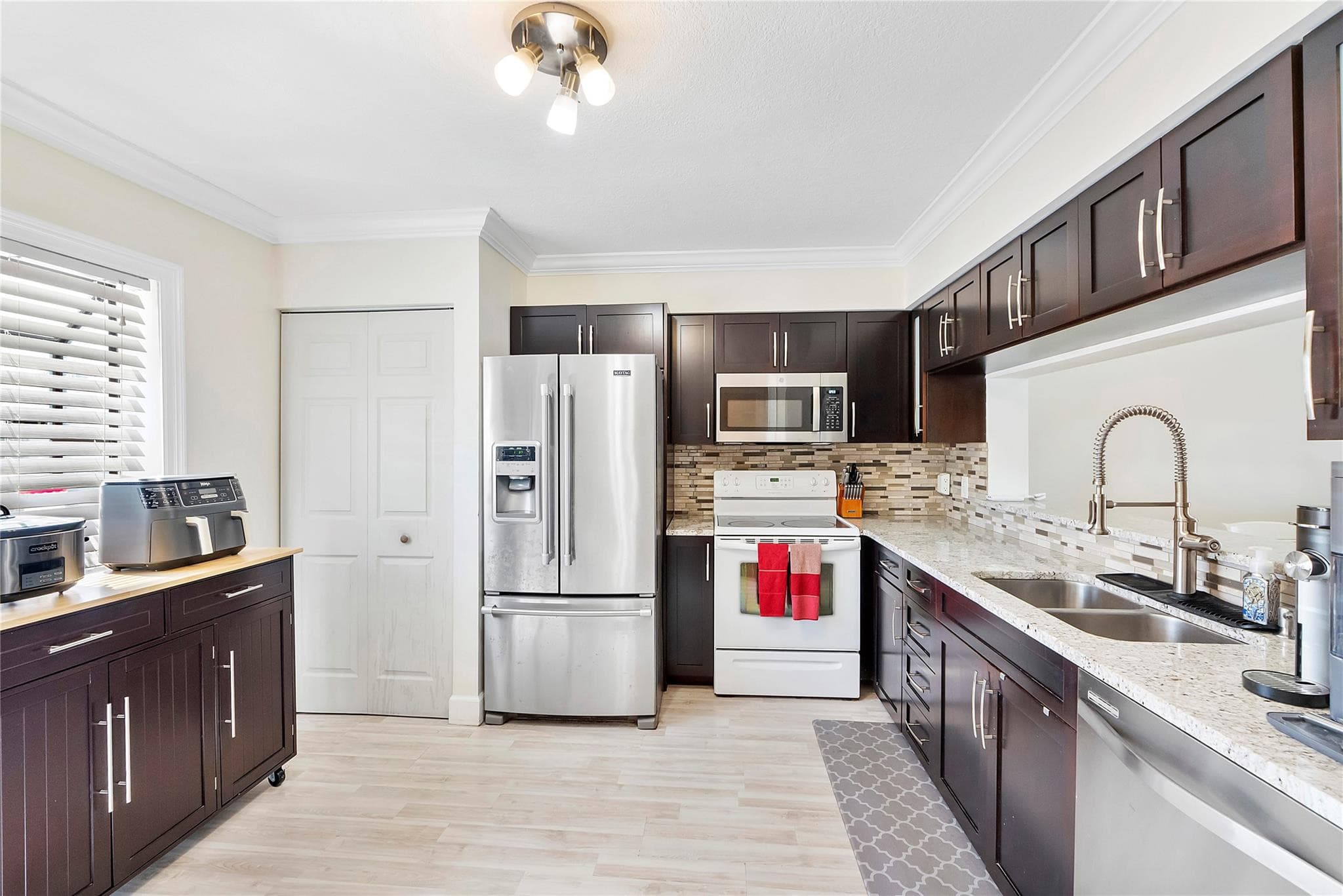 9149 SW 21st Court F, Boca Raton, FL 33428 — photo 5 of 48