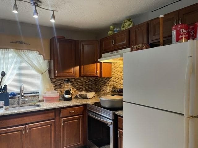 6361 NW 27th Street, Margate, FL 33063 — photo 7 of 22
