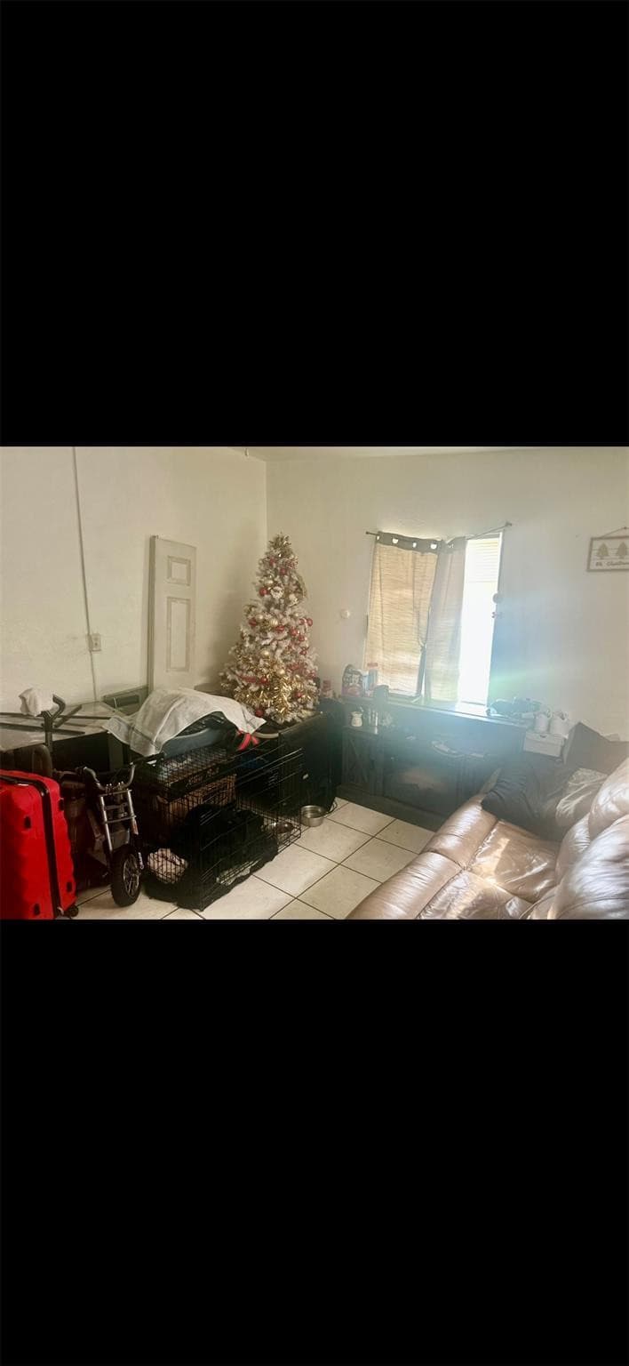 1589 NW 6th Avenue, Pompano Beach, FL 33060 — photo 6 of 14