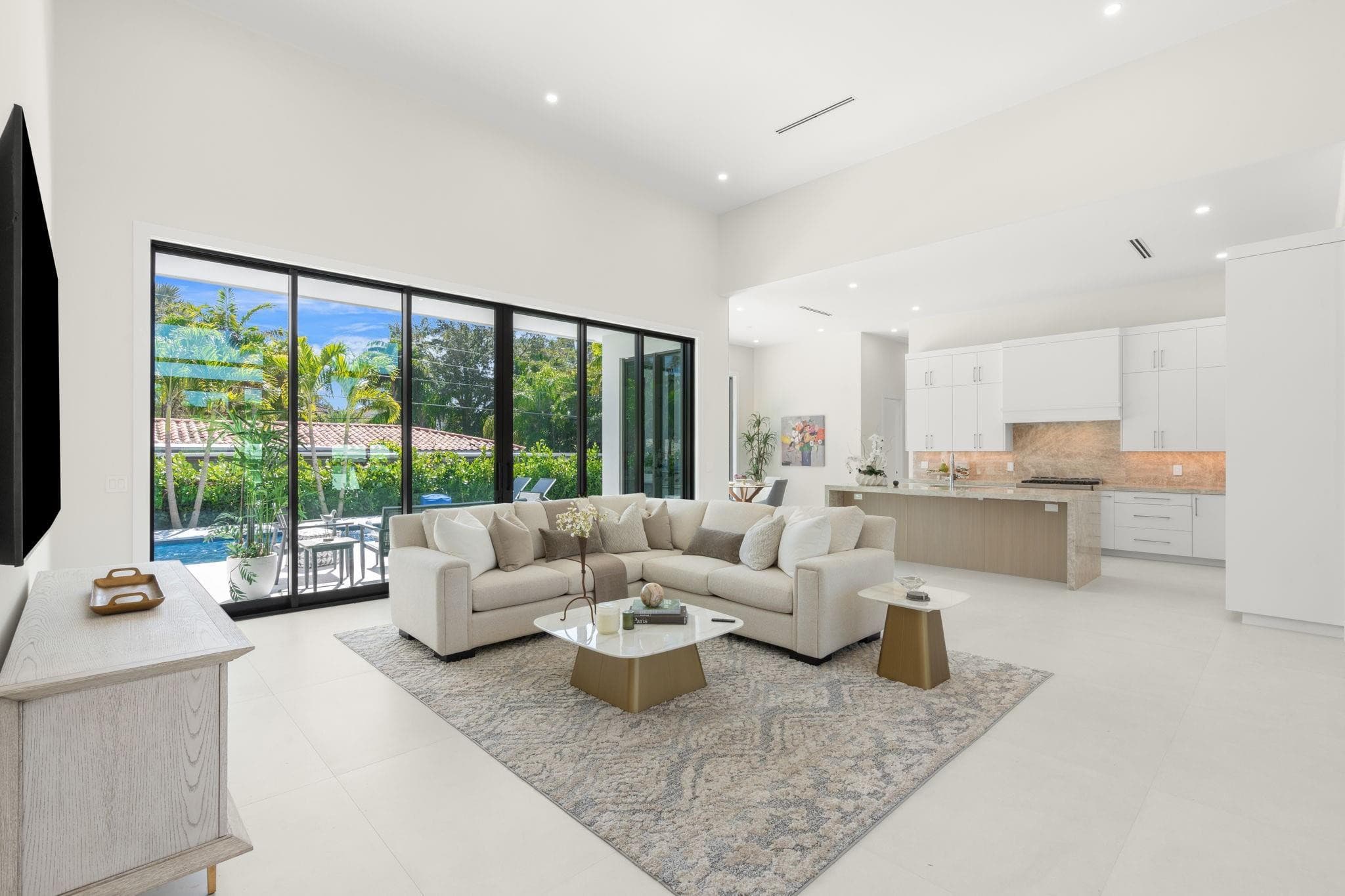 2724 NE 21st Court, Fort Lauderdale, FL 33305 — photo 20 of 74