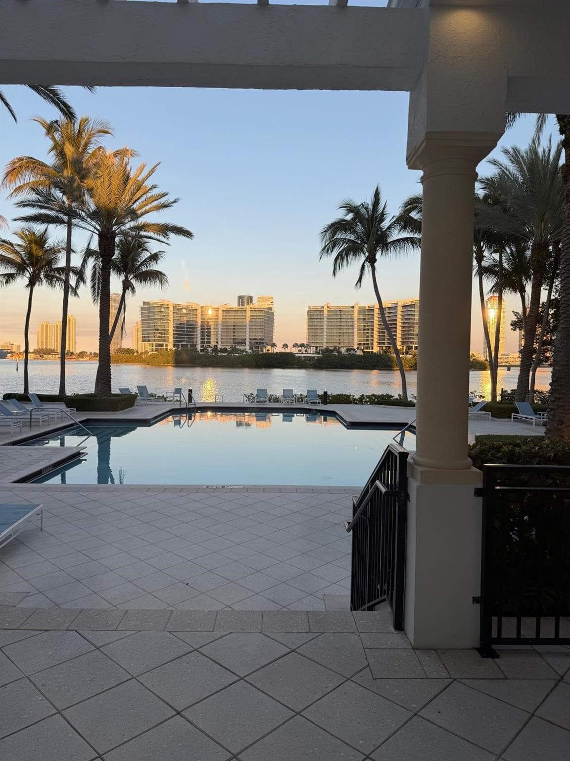 3225 NE 184th Street 10303, Aventura, FL 33160 — photo 26 of 33