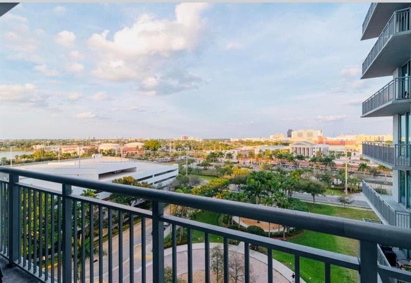 300 S Australian Avenue 601, West Palm Beach, FL 33401 — photo 8 of 21