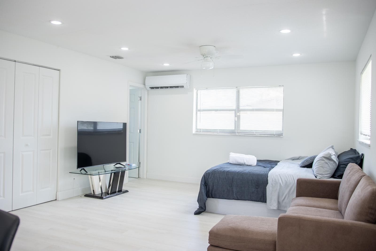 320 NW 4th Avenue 3, Deerfield Beach, FL 33441 — photo 5 of 11