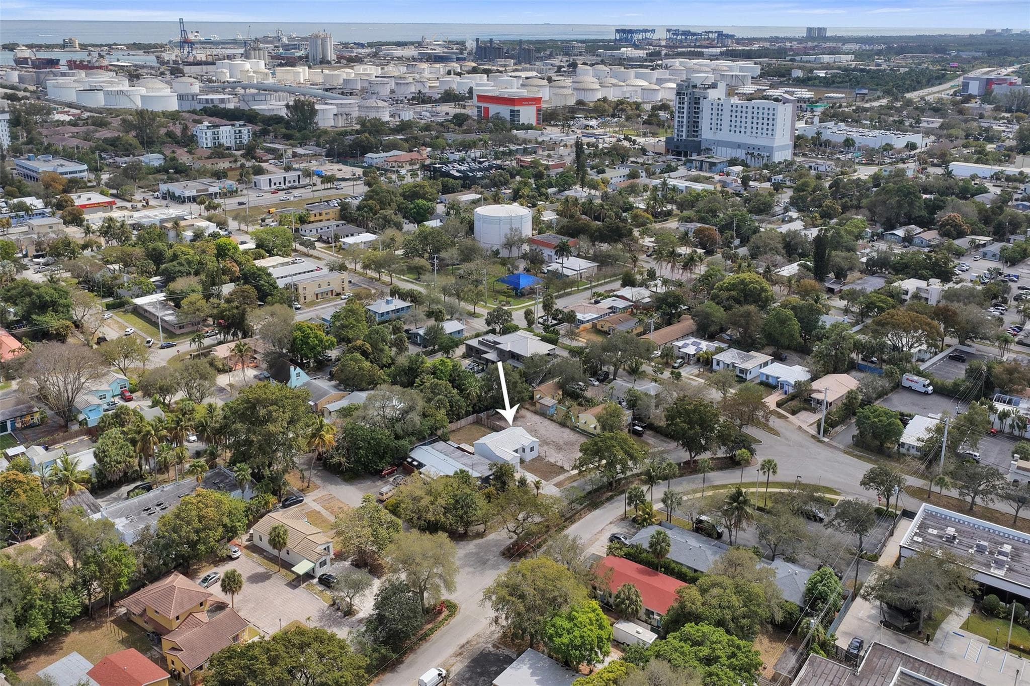 1904 SE 1st Avenue, Fort Lauderdale, FL 33316 — photo 36 of 51