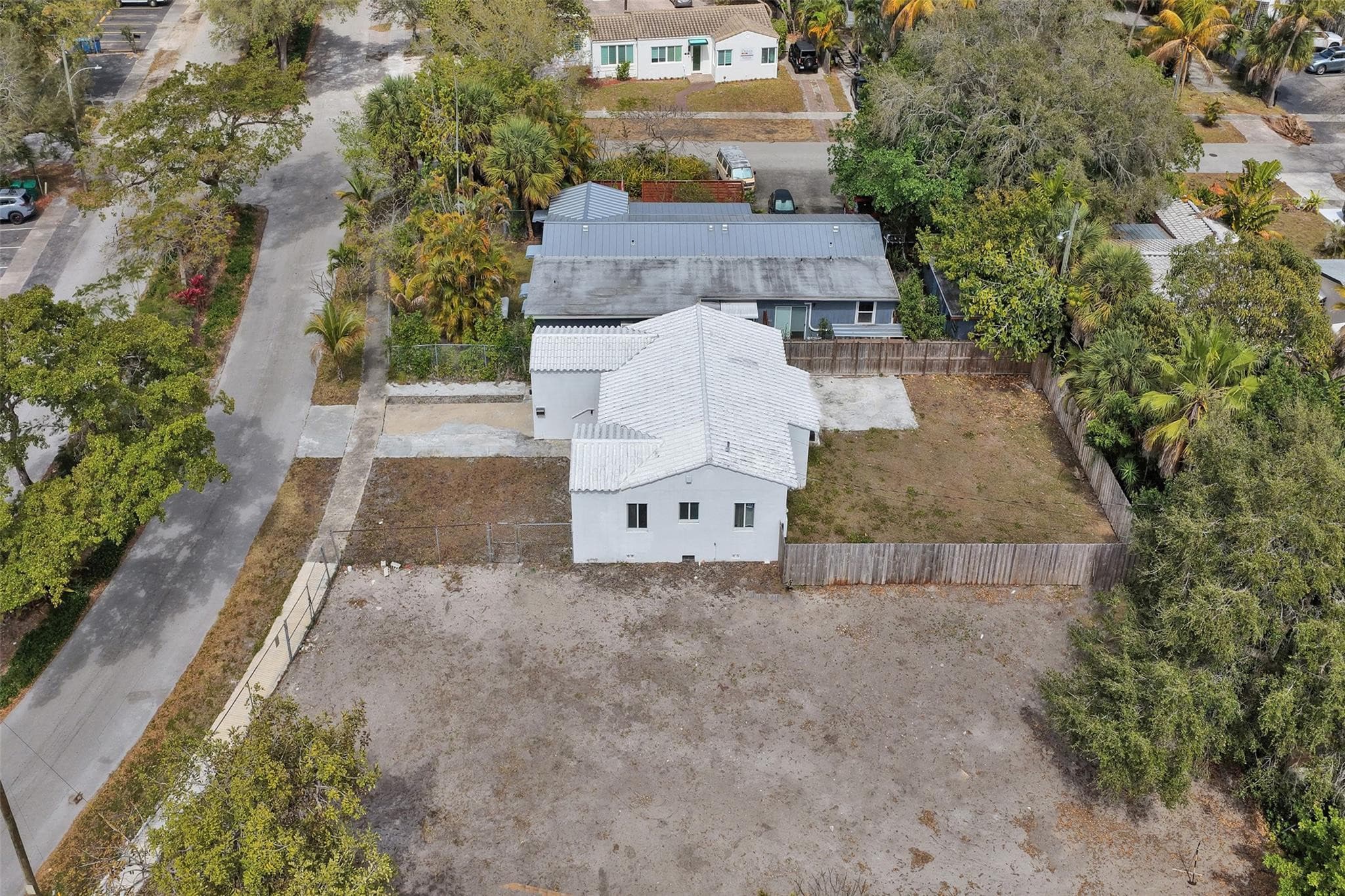 1904 SE 1st Avenue, Fort Lauderdale, FL 33316 — photo 45 of 51
