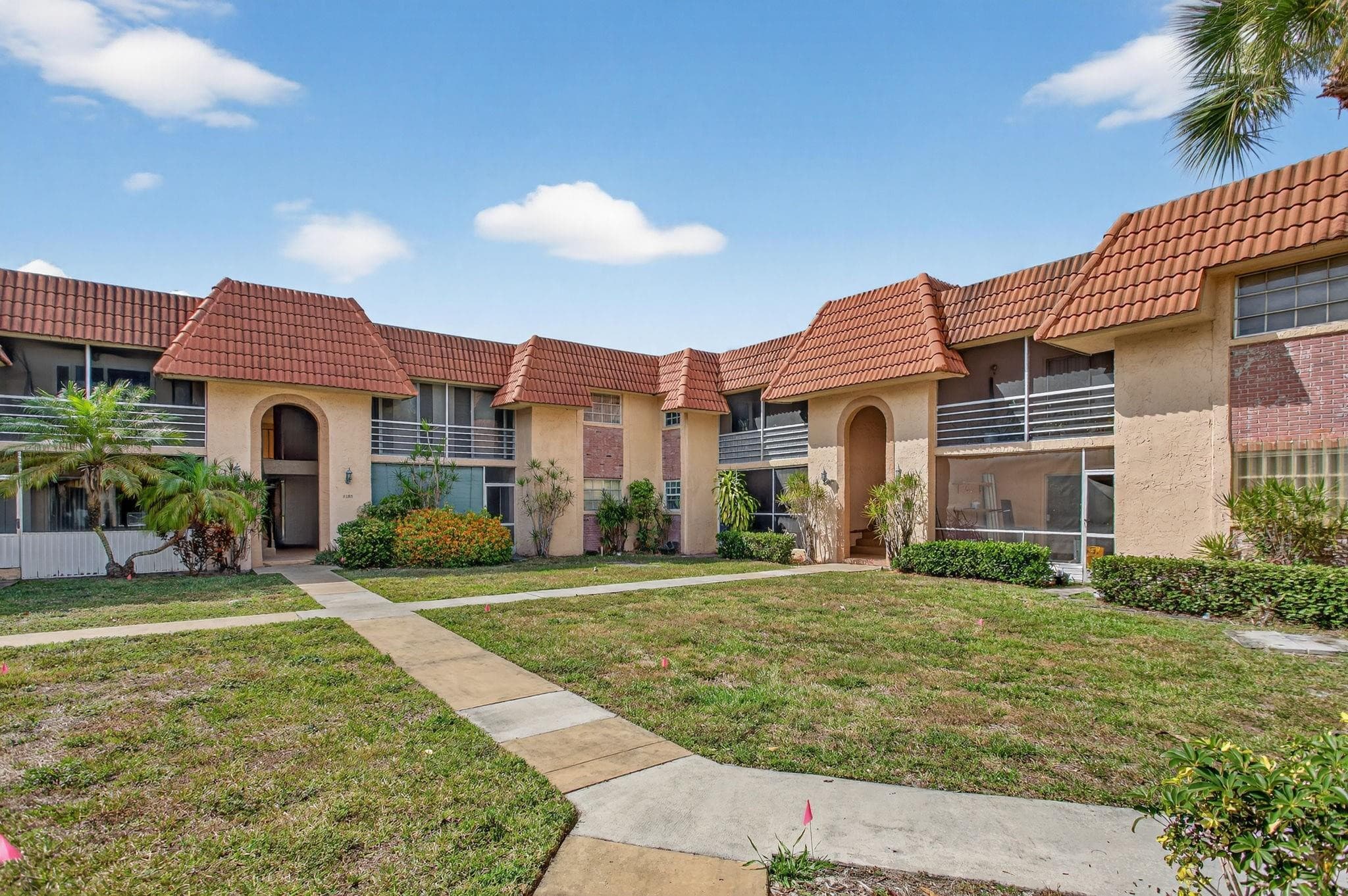 8105 NW 27th Street 3, Coral Springs, FL 33065 — photo 3 of 28