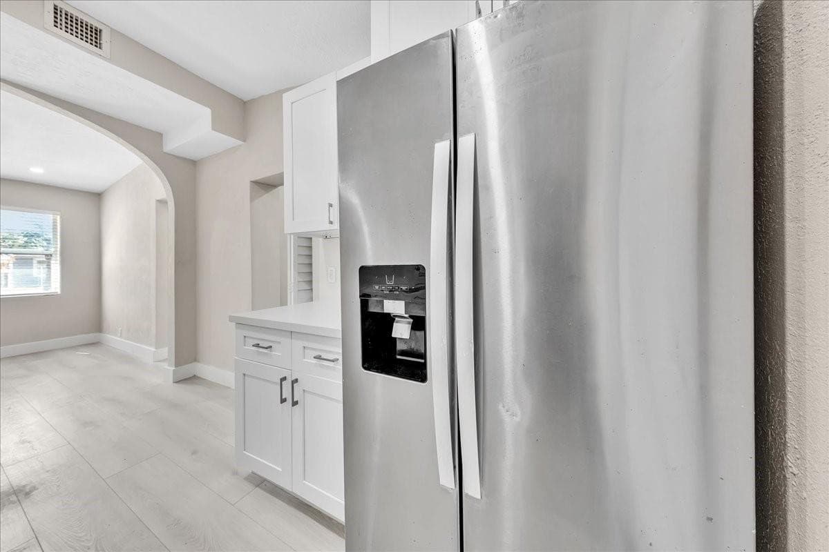 305 NE 8th Street, Pompano Beach, FL 33060 — photo 15 of 39