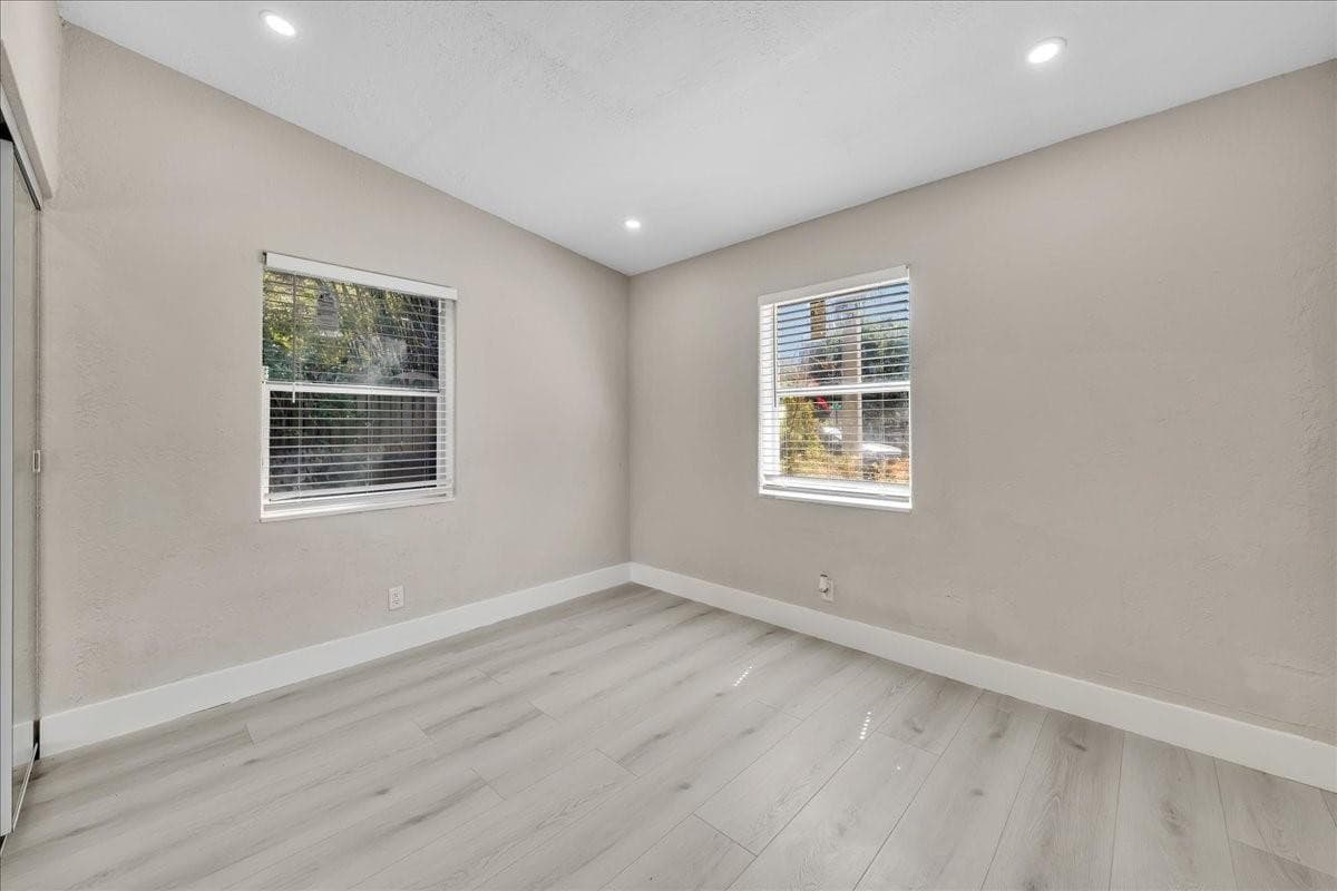 305 NE 8th Street, Pompano Beach, FL 33060 — photo 26 of 39