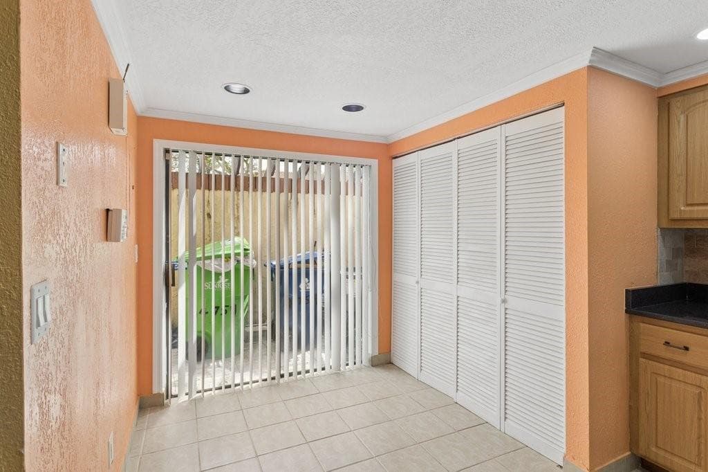 4759 NW 90th Avenue, Sunrise, FL 33351 — photo 10 of 27