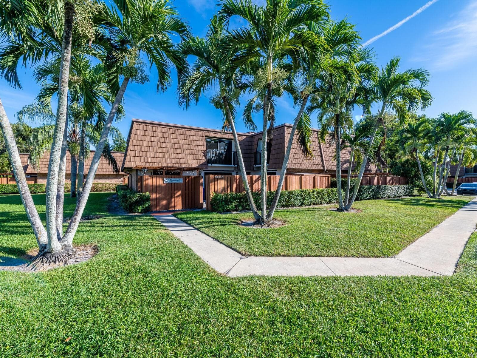 9131 SW 20th Place A, Davie, FL 33324 — photo 1 of 32