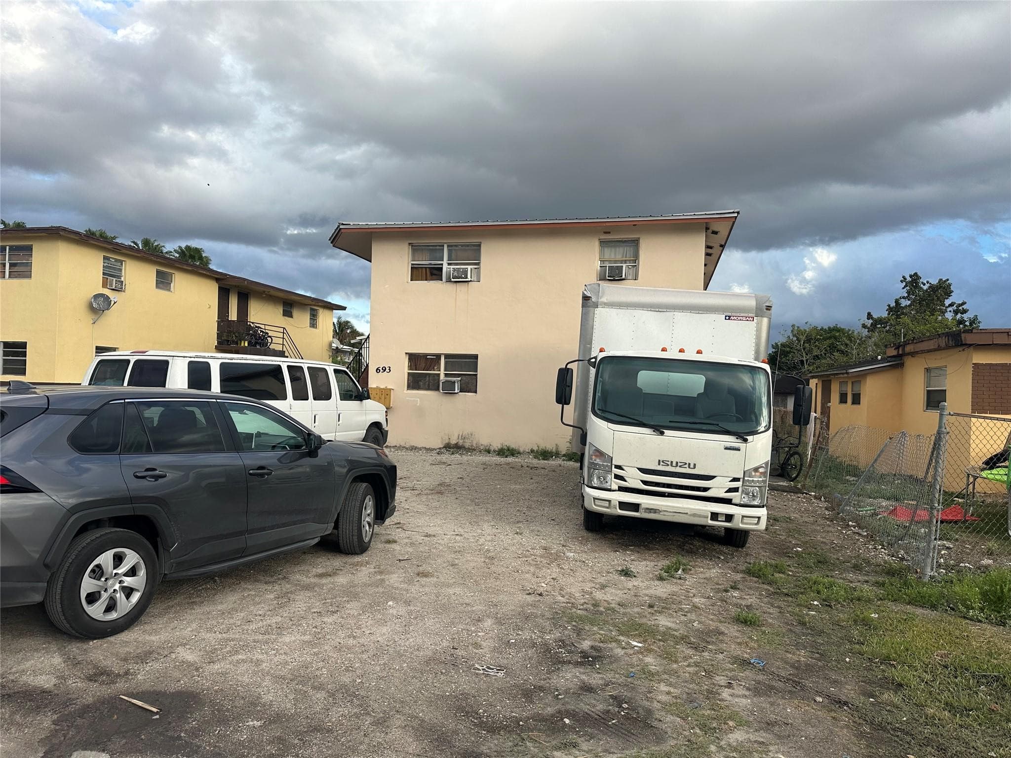 693 SW 5th Street, Belle Glade, FL 33430 — photo 2 of 4