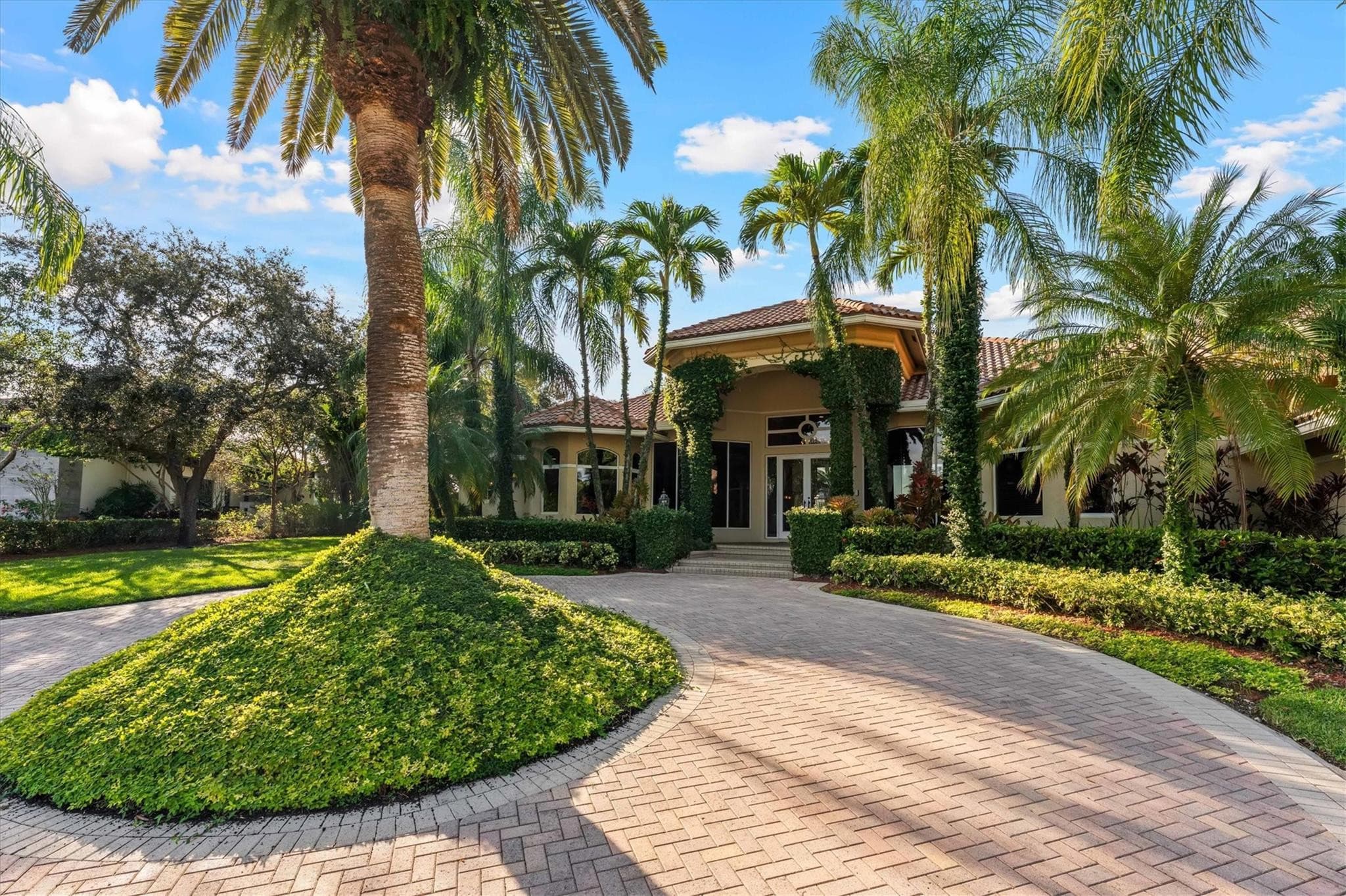 3060 Paddock Road, Weston, FL 33331 — photo 4 of 80