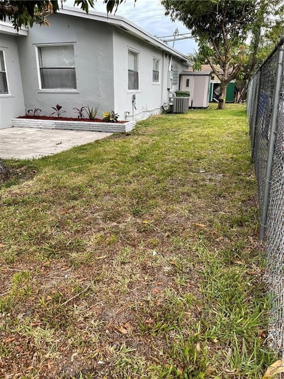 918 NW 24th Avenue, Fort Lauderdale, FL 33311 — photo 6 of 13