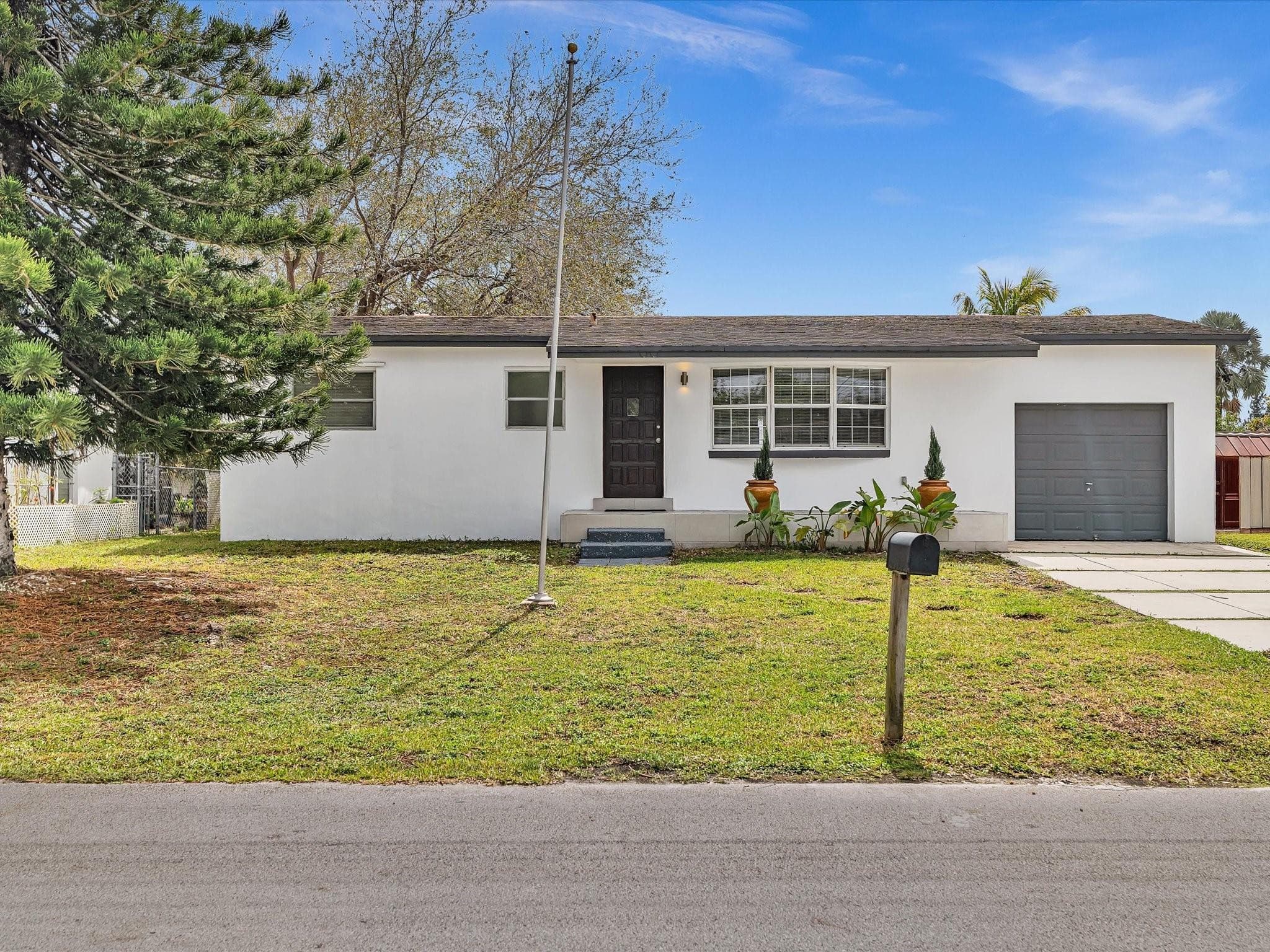 5710 SW 54th Court, Davie, FL 33314 — photo 1 of 54