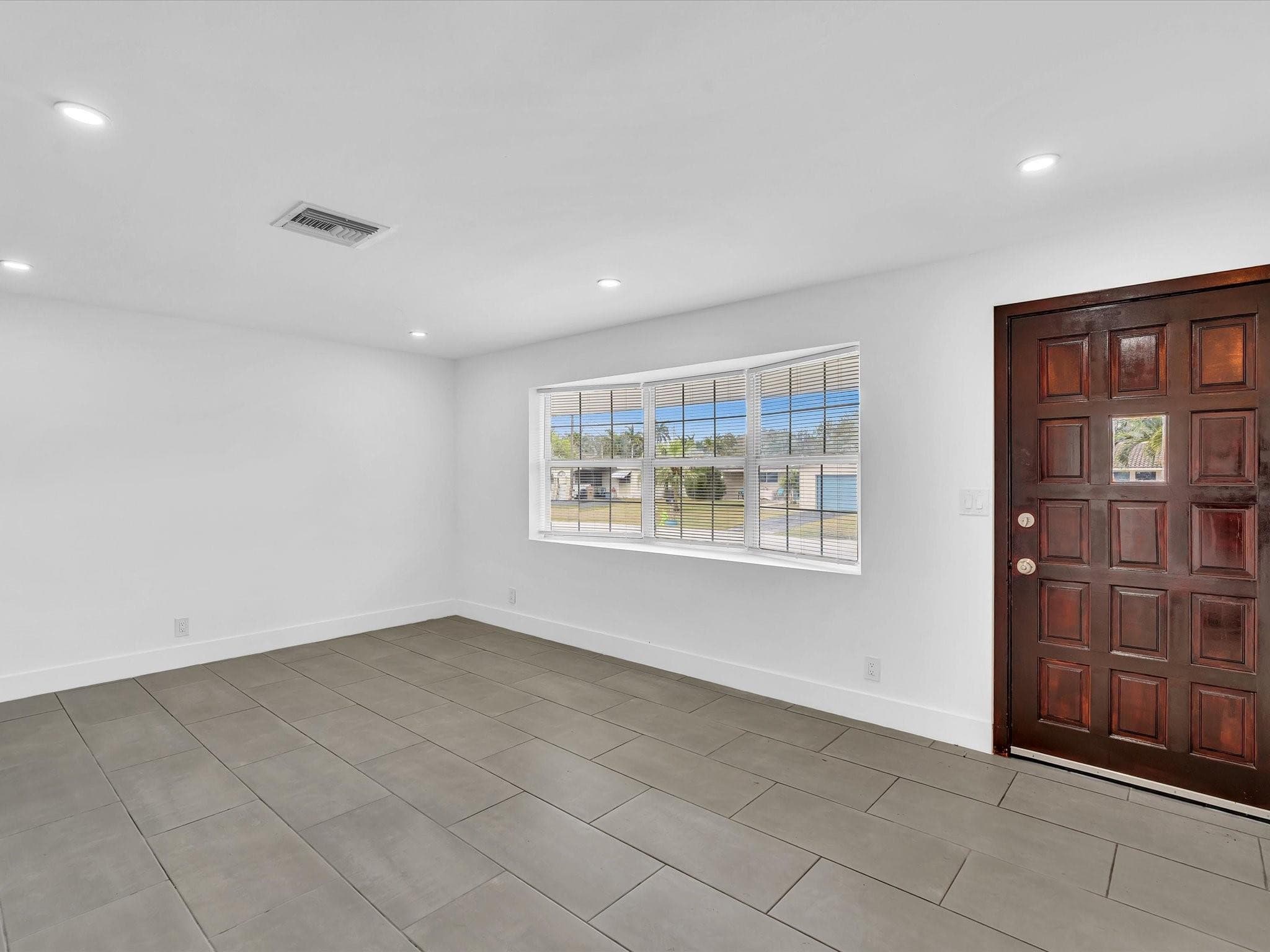 5710 SW 54th Court, Davie, FL 33314 — photo 10 of 54