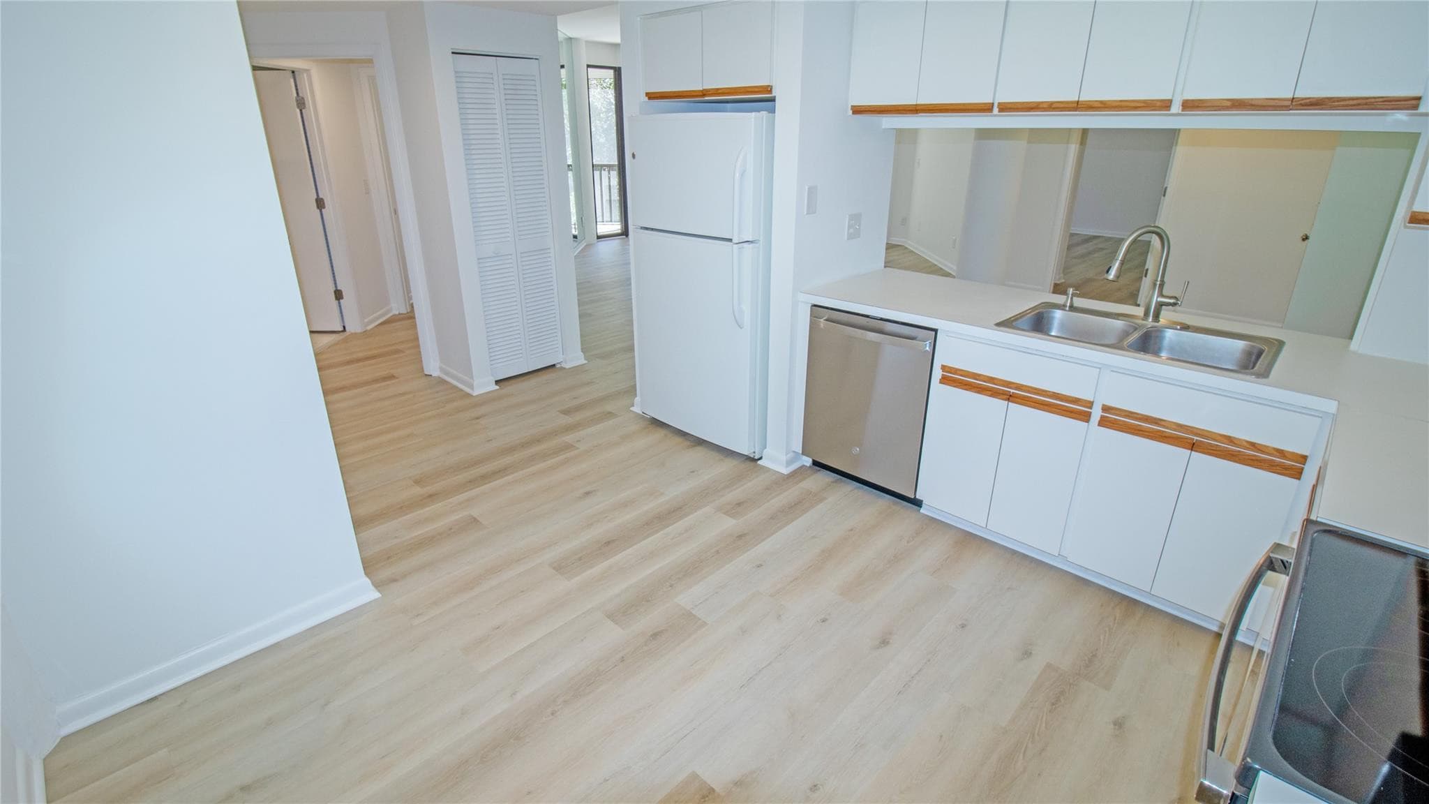 221 NE Plantation Road 213, Stuart, FL 34996 — photo 12 of 34