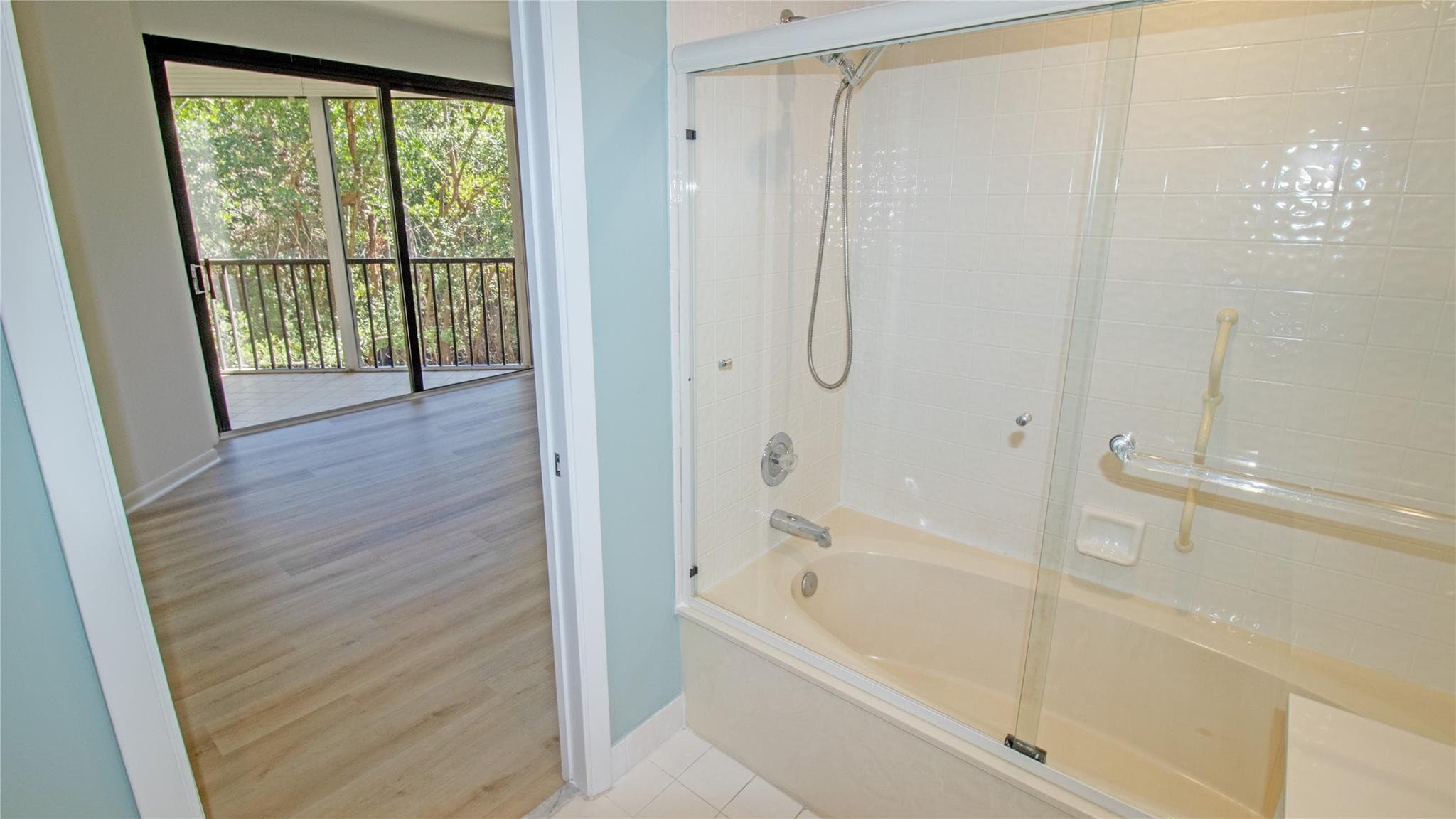 221 NE Plantation Road 213, Stuart, FL 34996 — photo 18 of 34
