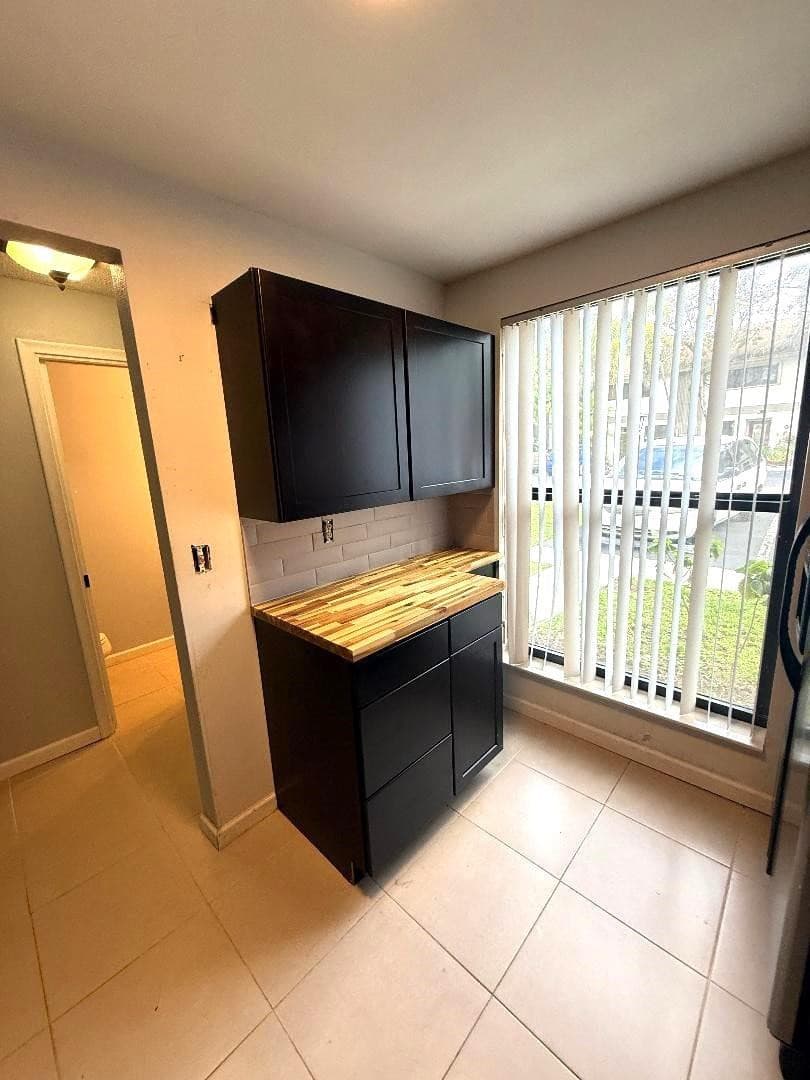 3082 S Oakland Forest Drive 1306, Oakland Park, FL 33309 — photo 4 of 27