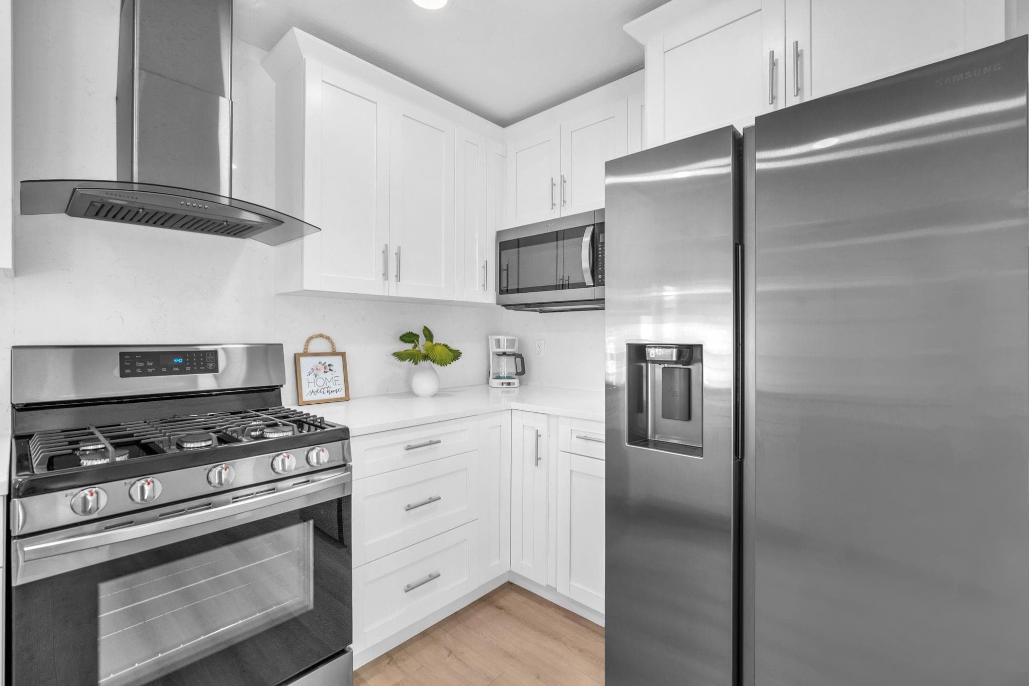 3308 E El Vedado Court, West Palm Beach, FL 33405 — photo 4 of 24