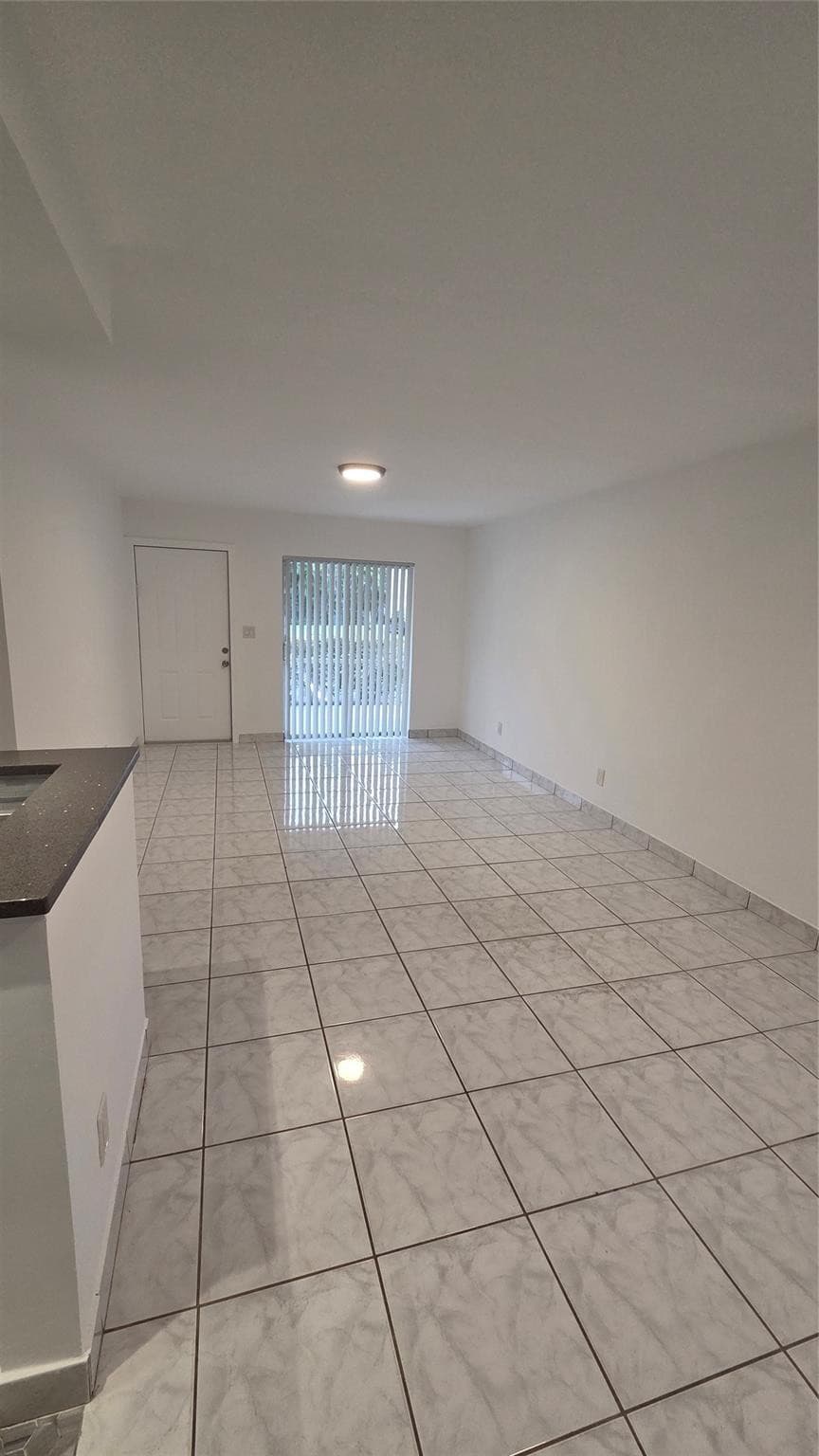 5375 SW 40th Avenue 105, Fort Lauderdale, FL 33314 — photo 13 of 17