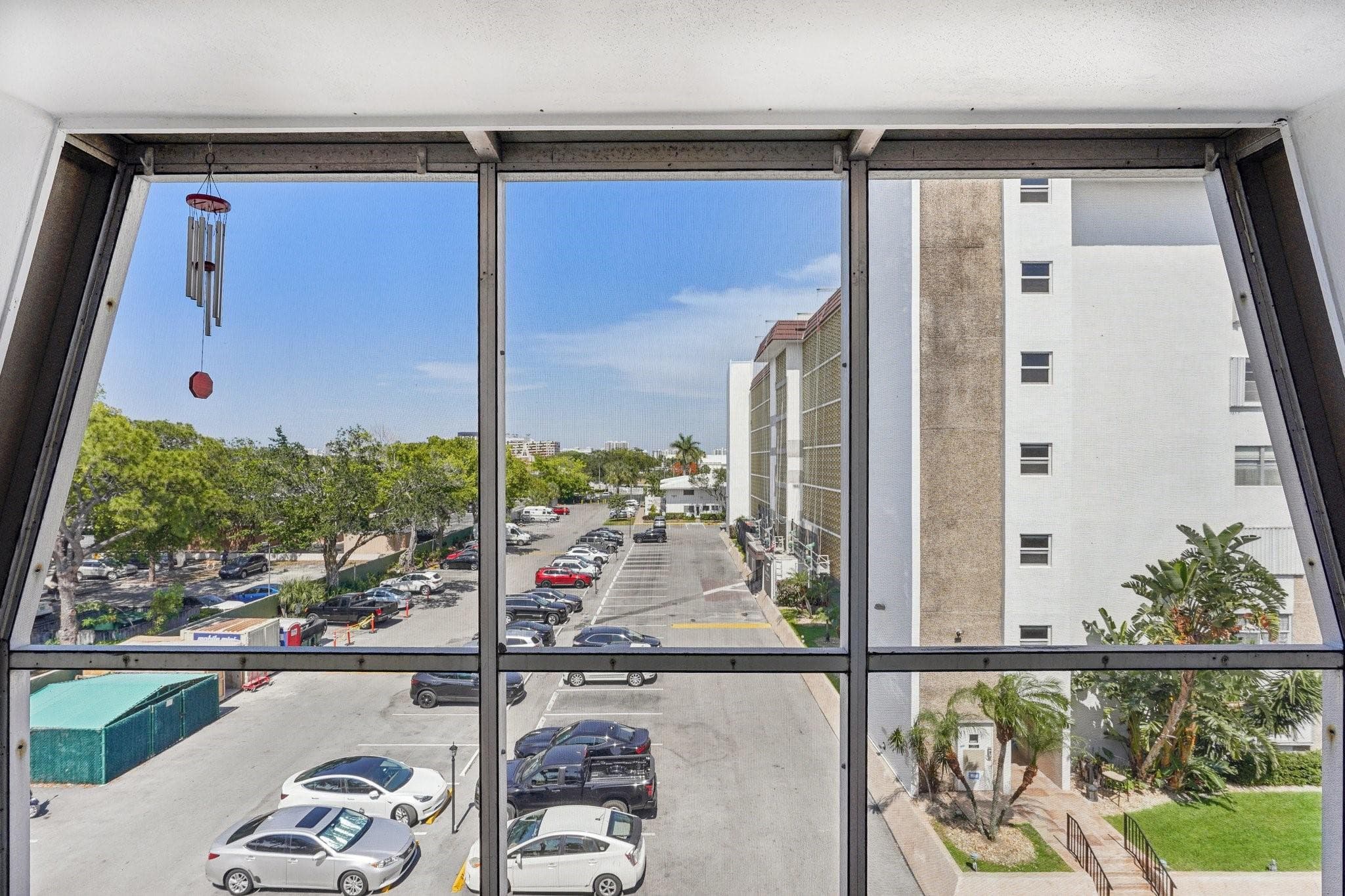 3040 NE 16th Avenue 402, Oakland Park, FL 33334 — photo 19 of 30