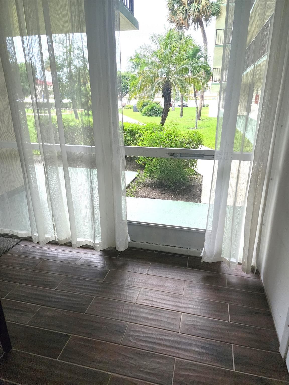 804 SE 7th Street 101, Deerfield Beach, FL 33441 — photo 1 of 15