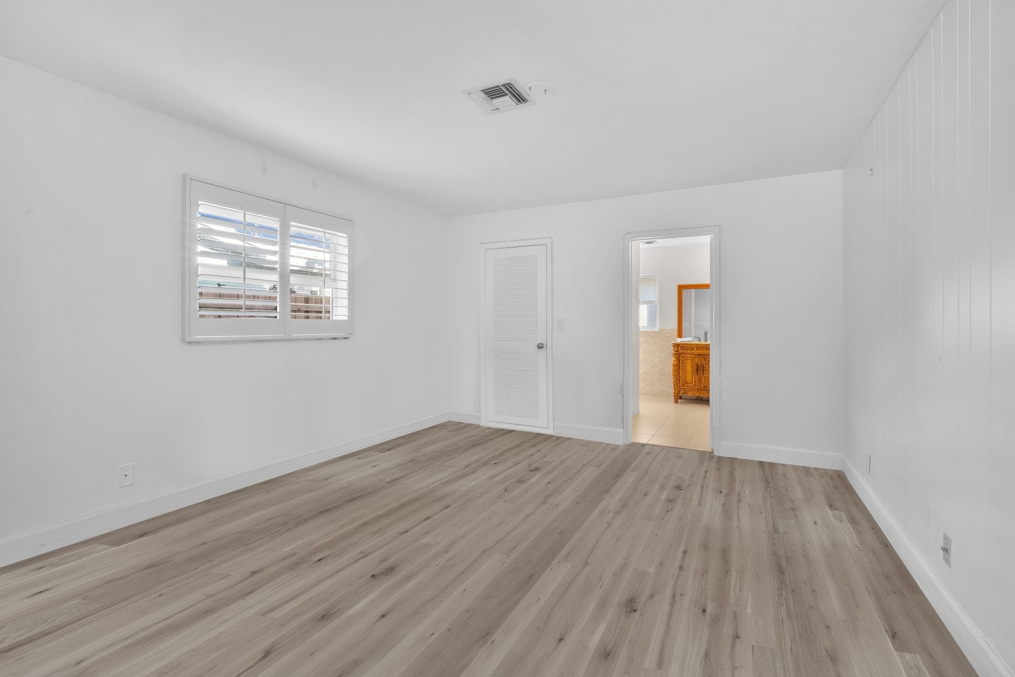 1421 NE 54th Street, Fort Lauderdale, FL 33334 — photo 13 of 45