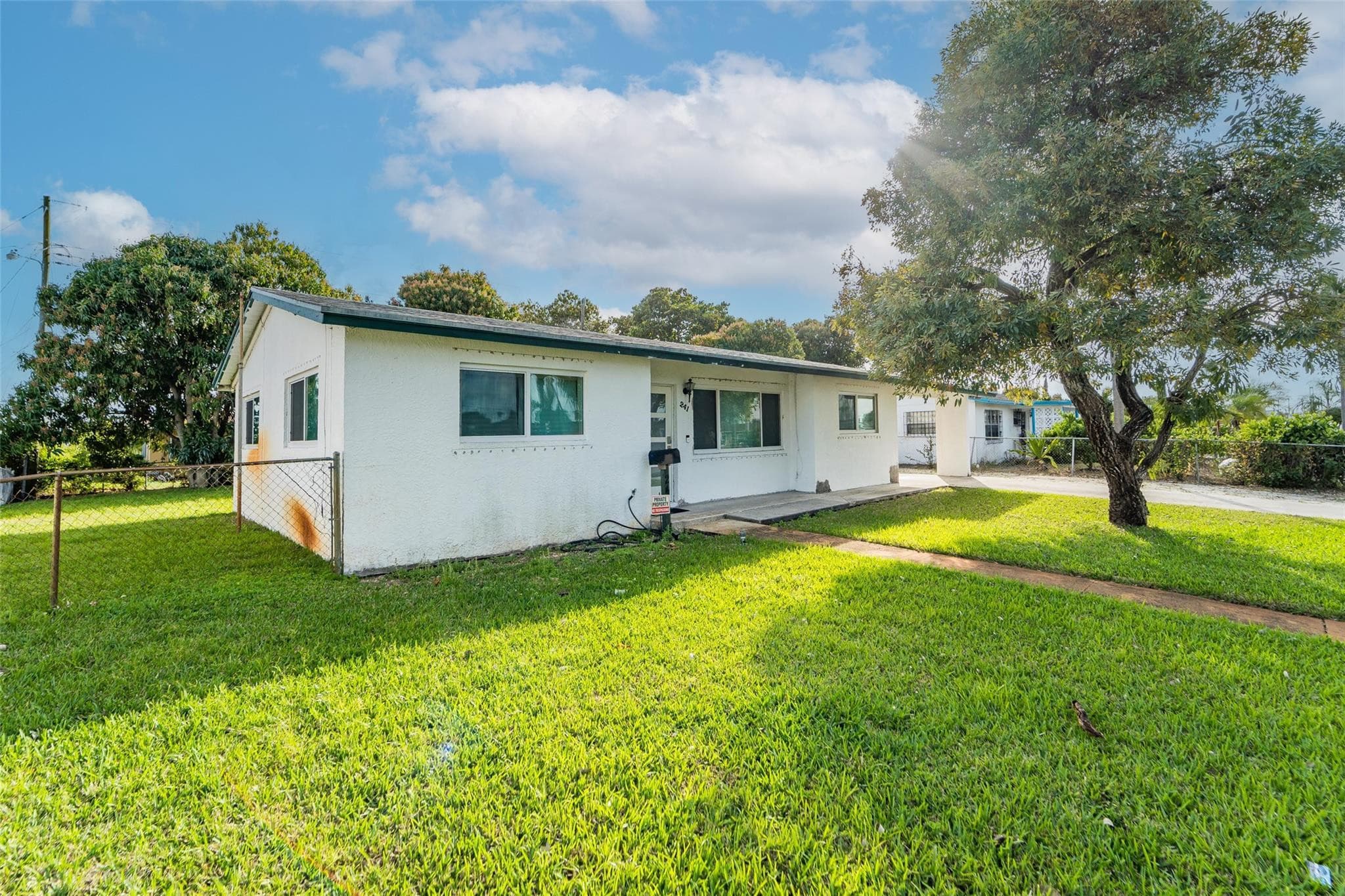 241 W 20th Street, Riviera Beach, FL 33404 — photo 3 of 43