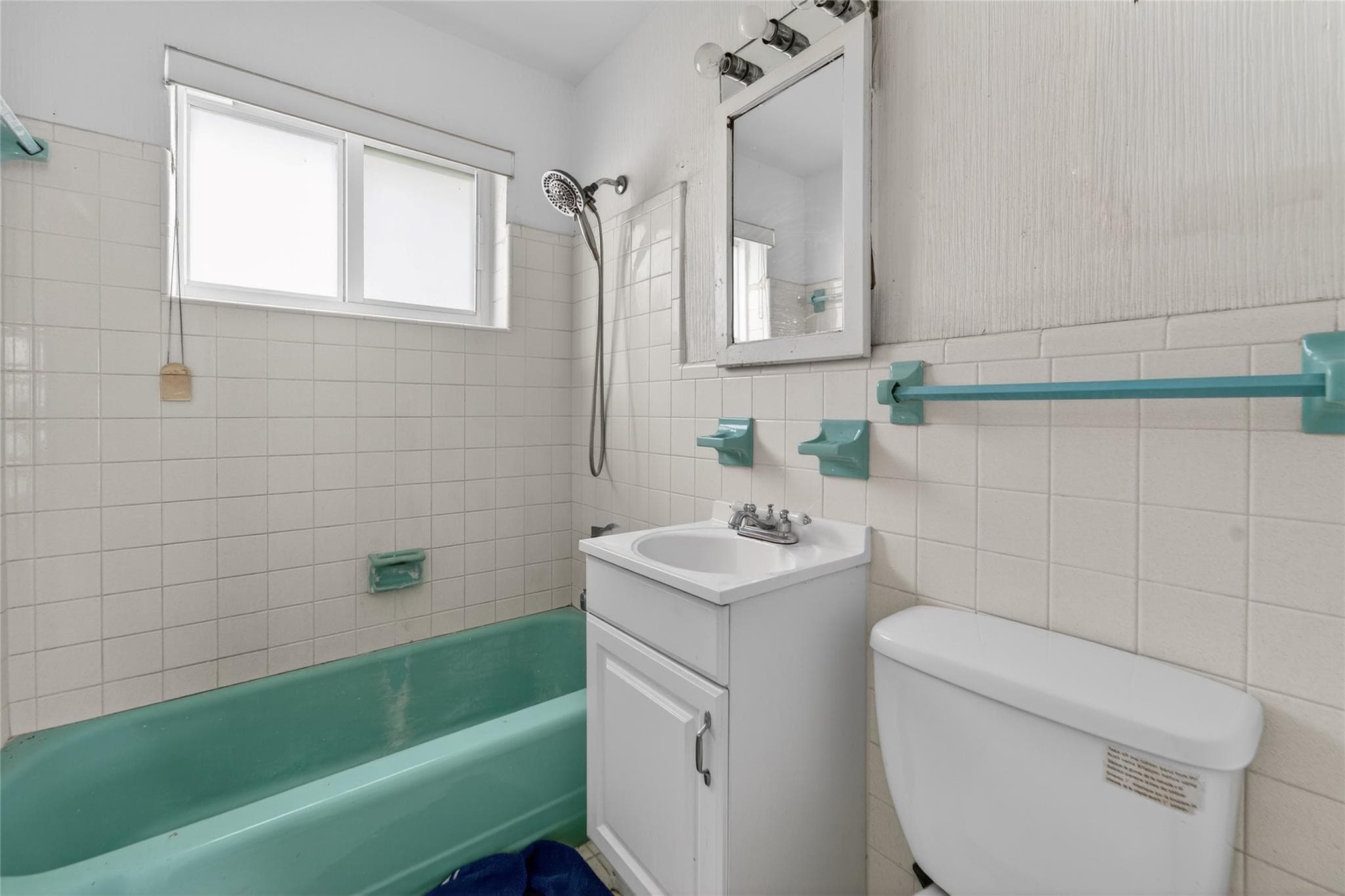 241 W 20th Street, Riviera Beach, FL 33404 — photo 21 of 43