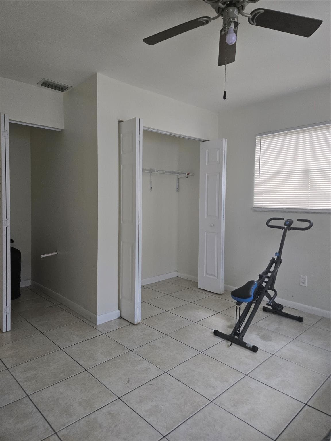 296 Alemeda Drive, Palm Springs, FL 33461 — photo 16 of 50