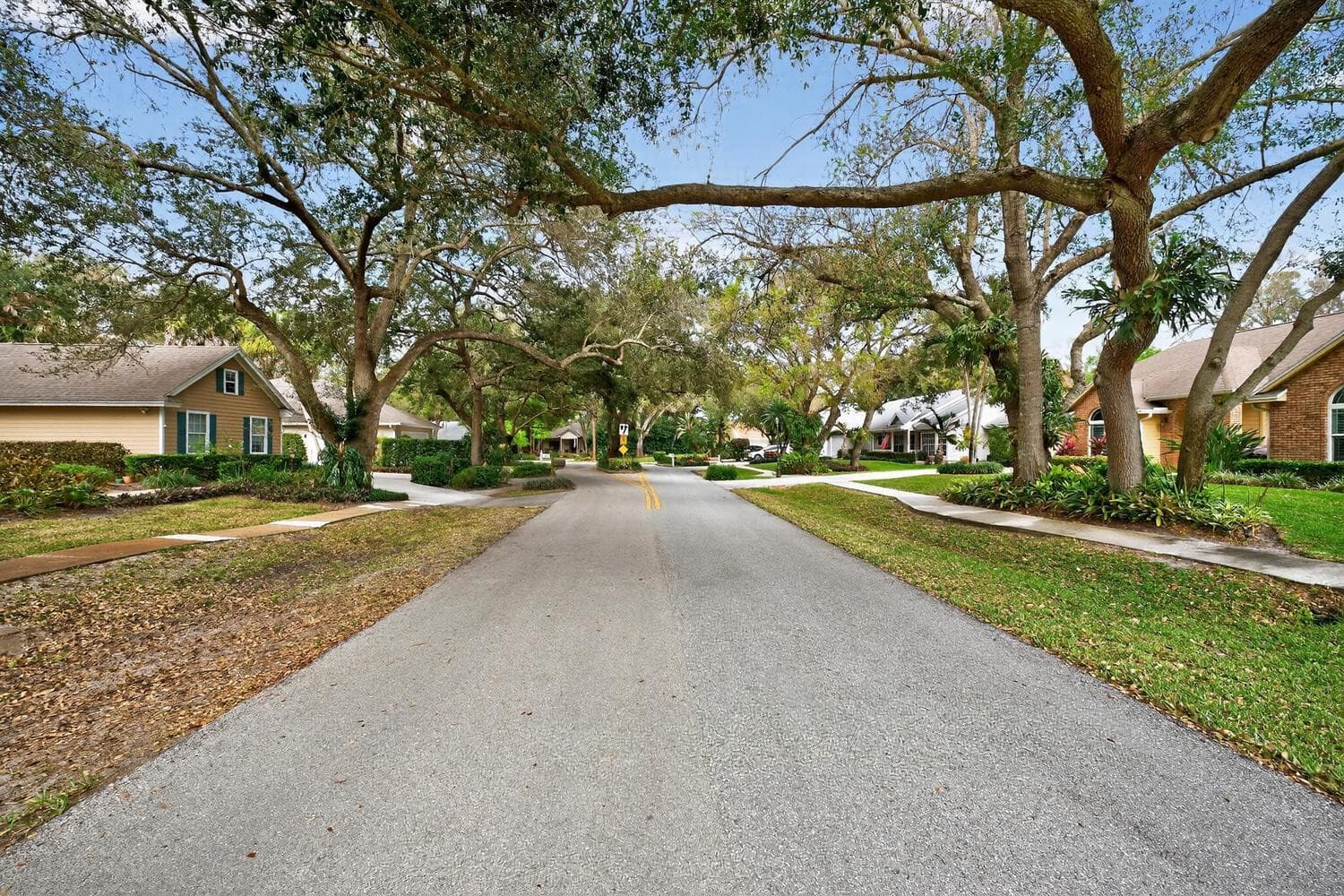 137 38th Court, Vero Beach, FL 32968 — photo 11 of 42