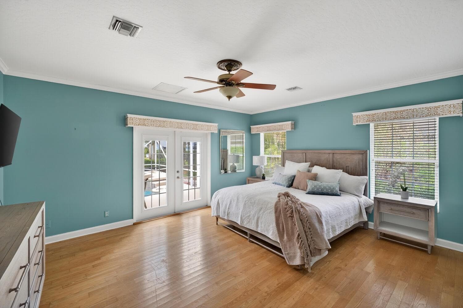 137 38th Court, Vero Beach, FL 32968 — photo 19 of 42
