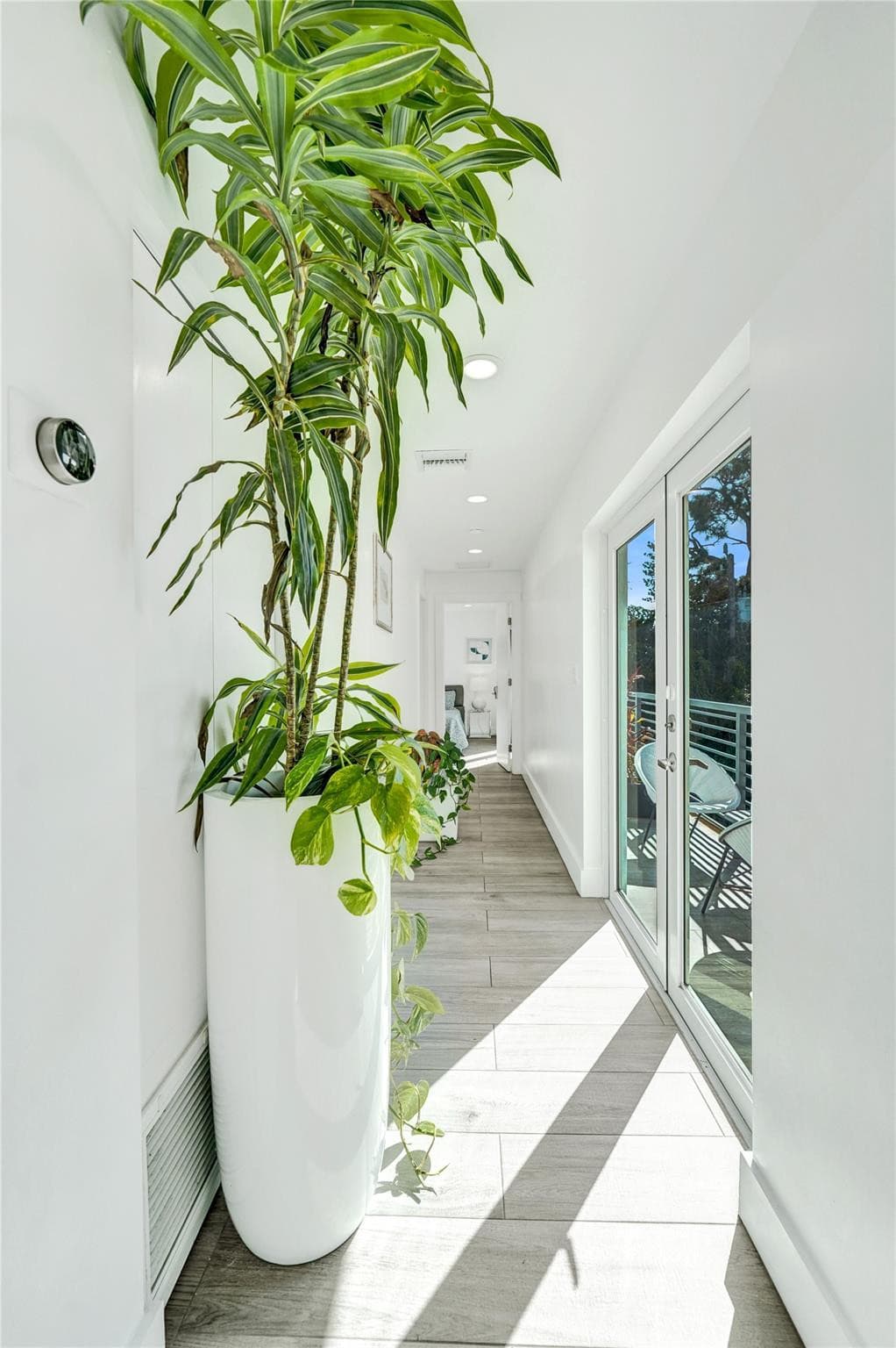 2502 NE 6th Avenue, Wilton Manors, FL 33305 — photo 28 of 61