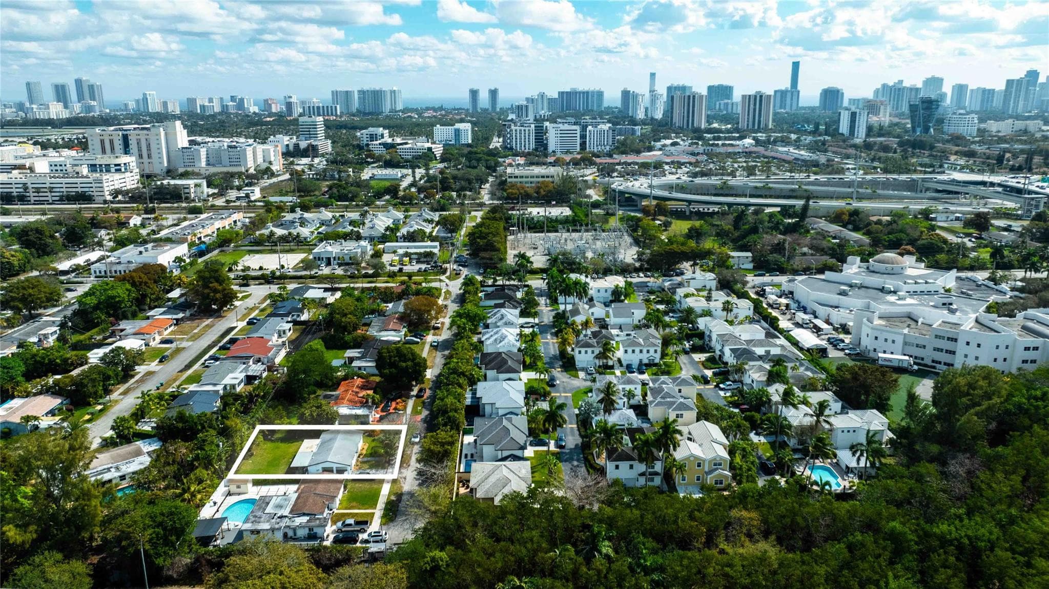 2515 NE 207th Street, Miami, FL 33180 — photo 46 of 50
