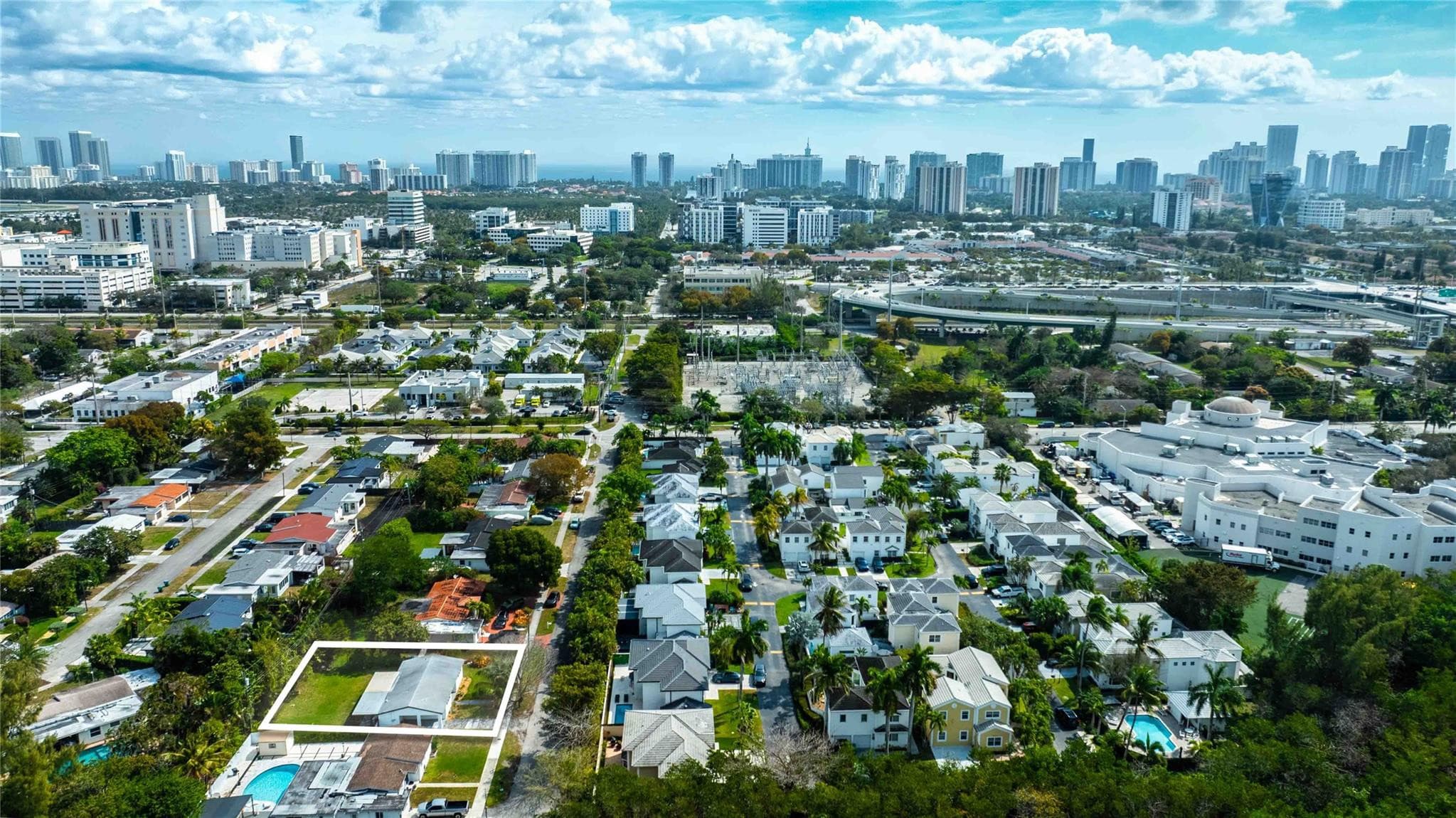 2515 NE 207th Street, Miami, FL 33180 — photo 45 of 50
