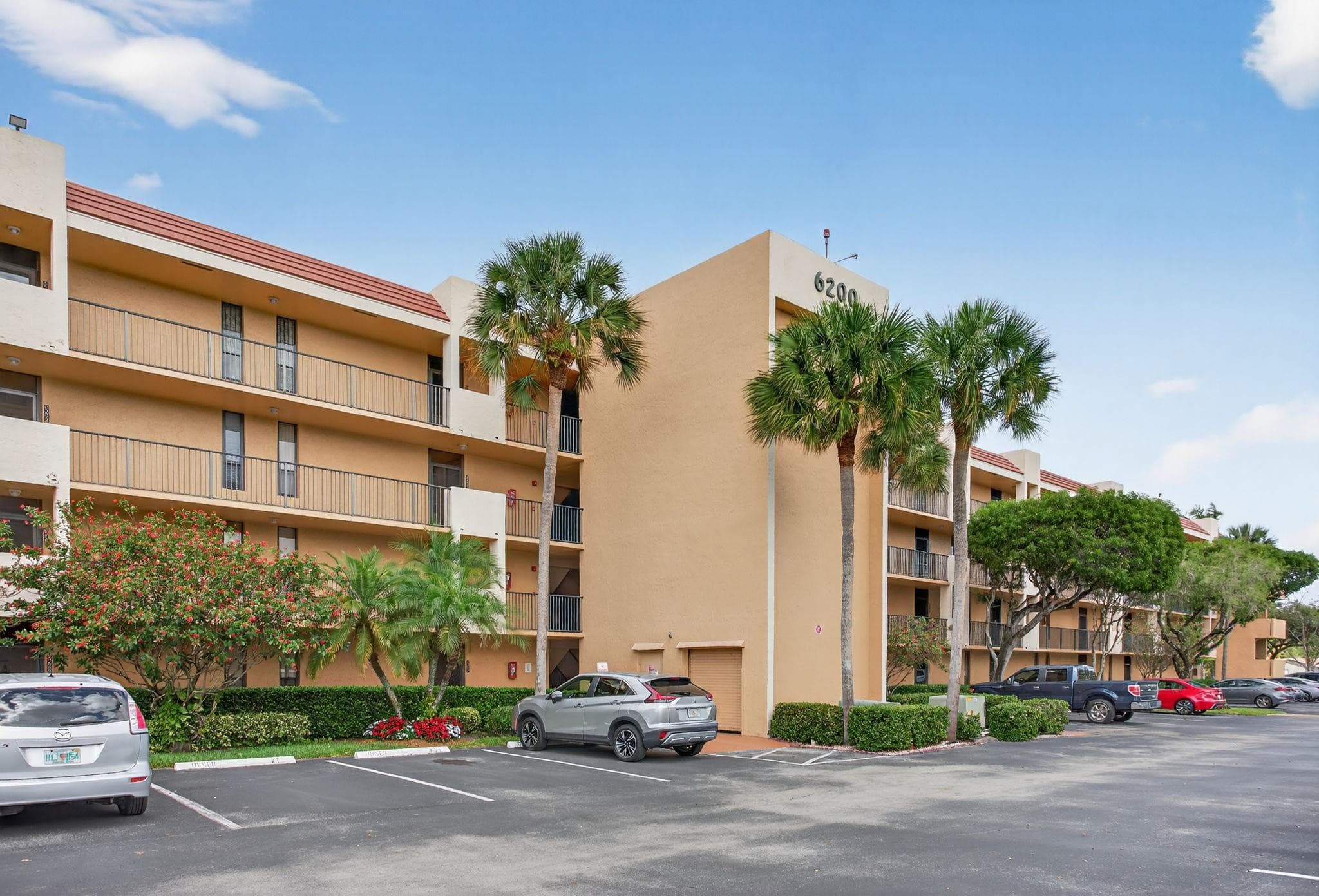 6239 Coral Lake Drive 6239, Margate, FL 33063 — photo 3 of 37