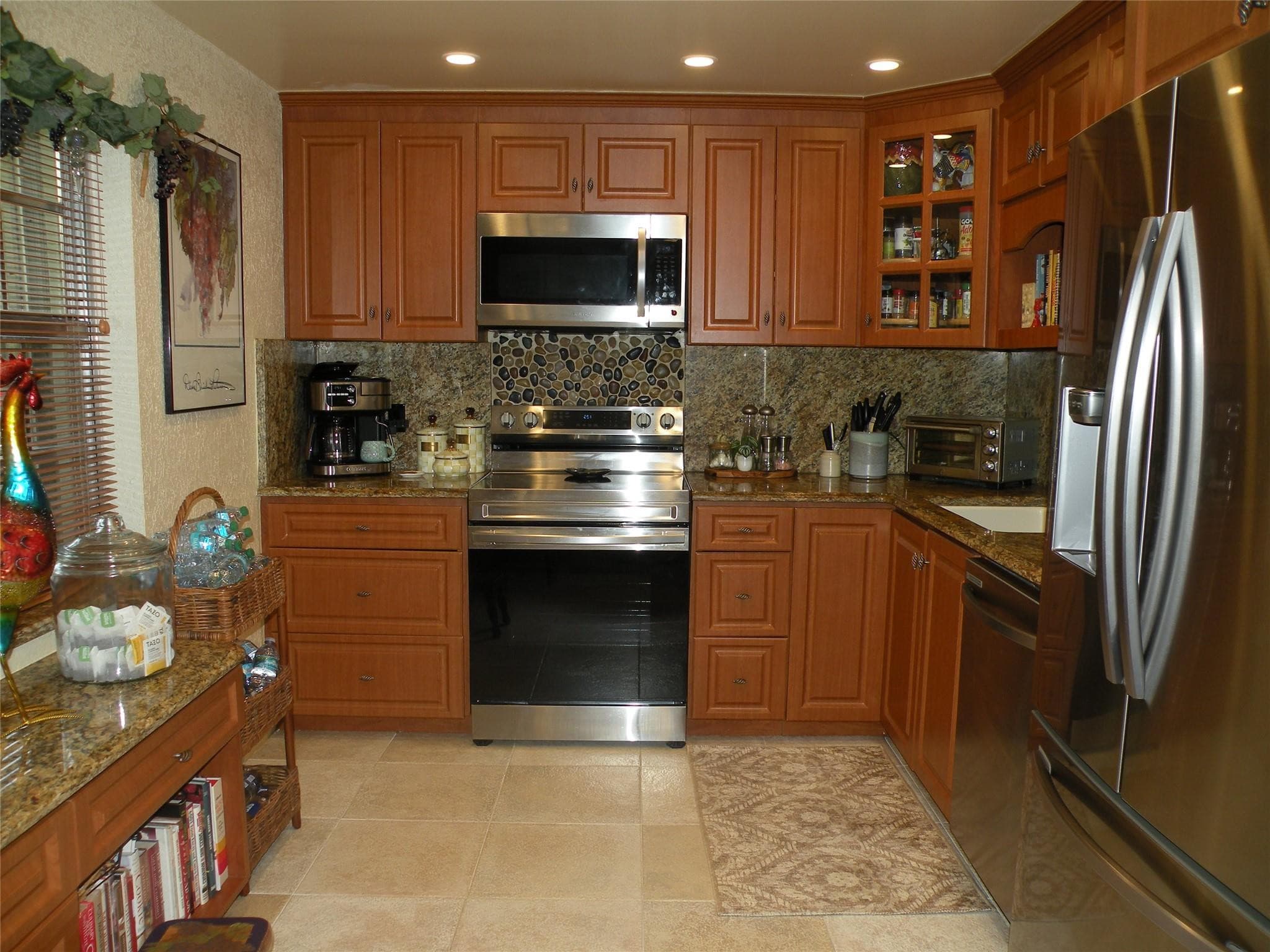 4221 W Palm Aire Drive 102, Pompano Beach, FL 33069 — photo 2 of 46